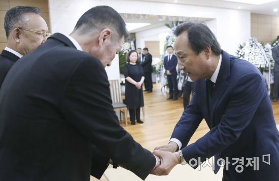 김진의원 이미지