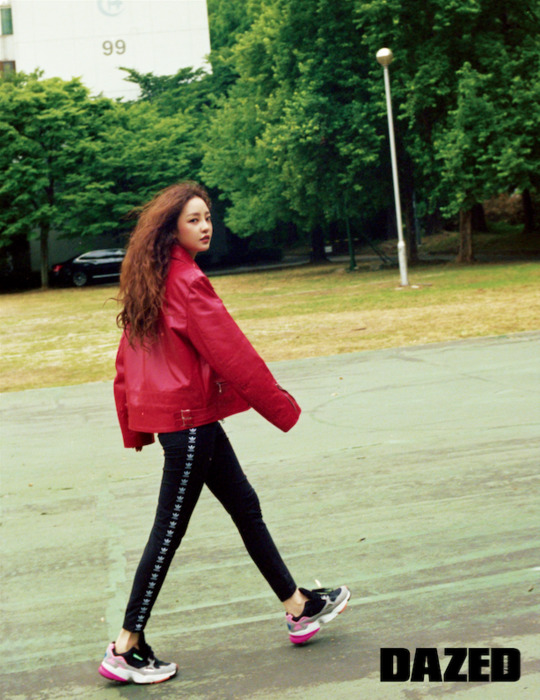 Singer and actor Goo Hara presented a fashion picture through the July 2018 issue of British licensed fashion & culture magazine Dayd Korea.Goo Hara, which has been attracting a variety of charms from songs, acting and entertainment programs, has recently shown a variety of stylings in the newly released Falcon Snickers, Superstars and ZX8000 at Adidas OLizzynals.This picture, which contains the natural appearance in different photo tones, is special with the image of a new Goo Hara in a different 180 degree from the image that was shown in Goo Haras fashion picture.Focusing on releases through social networks along with the ground, this shoot will be released on June 25th through the Days of Korea and Adidas OLizynals Instagram, and a B cut that can not be seen in the July issue of Days will be released on the same day.hwang hye-jin