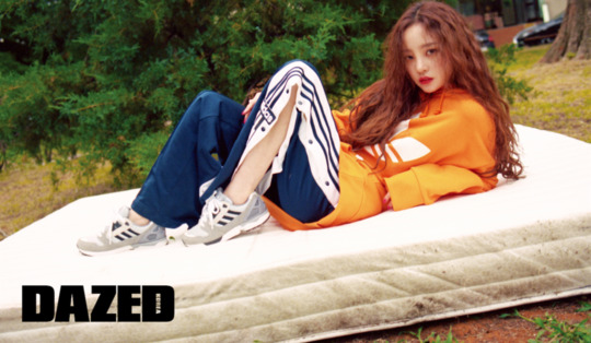 Singer and actor Goo Hara presented a fashion picture through the July 2018 issue of British licensed fashion & culture magazine Dayd Korea.Goo Hara, which has been attracting a variety of charms from songs, acting and entertainment programs, has recently shown a variety of stylings in the newly released Falcon Snickers, Superstars and ZX8000 at Adidas OLizzynals.This picture, which contains the natural appearance in different photo tones, is special with the image of a new Goo Hara in a different 180 degree from the image that was shown in Goo Haras fashion picture.Focusing on releases through social networks along with the ground, this shoot will be released on June 25th through the Days of Korea and Adidas OLizynals Instagram, and a B cut that can not be seen in the July issue of Days will be released on the same day.hwang hye-jin