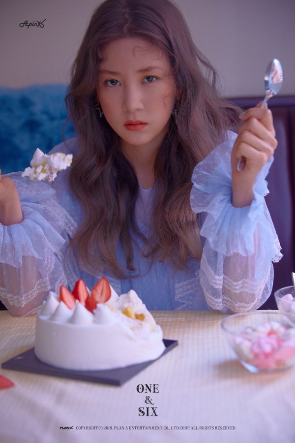 Group Apink leader Park Cho-rong showed off his perfect beauty in the concept photo released ahead of his comeback on the 2nd.Plan A Entertainment, a subsidiary of Apink, presented the concept photo of its mini 7th album ONE & SIX at the Apink fan cafe, official SNS and Melon Partner Center at 0:00 on the 25th.Leader Park Cho-rong appeared as the first personal photo opener and caught the eye.The loveliness was buried in Park Cho-rong, who showed a romantic mood dress dress and a red wave hairstyle in the photo.Park Cho-rong stared at the front with a subtle expression in front of the fresh cream cake, creating a dreamy atmosphere.Previously, Apink released a concept photo of two contradictory atmospheres with lovely charm and maturity.Apink has been showing a variety of attractions related to the new album since the release of the track list on the 19th, raising questions about comeback.Apinks new song, No 1 is a song about the feelings of a woman whose heart has left her, and Apink expressed the pain of a woman who has finished her love and predicted that she will reveal a more mature aspect.The new song is known to have participated in the best production team Black Eyed Pil Seung and the whole army, which created numerous girl group mega hits such as Mitsuei Youre Not Other Men, TWICE CHEER UP and Sistar I Like That.Apink expressed his aspiration to show various looks and charms of each of the six members on his new album ONE & SIX, and expressed the meaning of ONE + SIX, which is accompanied by one Fan (ONE) and six Apink (SIX).Apinks agency said, Apink, a clean and lovely image, will express its own maturity through the new song No 1.Apink, who will come back with the title song No 1 of the mini 7th album ONE & SIX on the 2nd, will be active in various music broadcasts, JTBCs Idol Room and Knowing Brother.