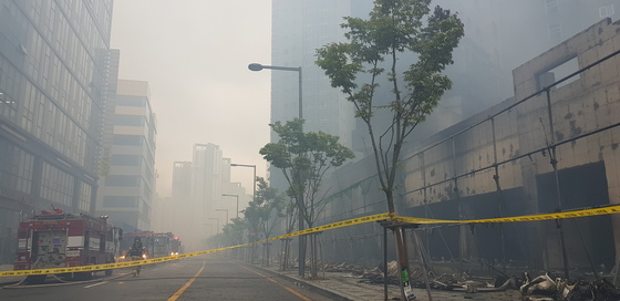 포토라인원 이미지