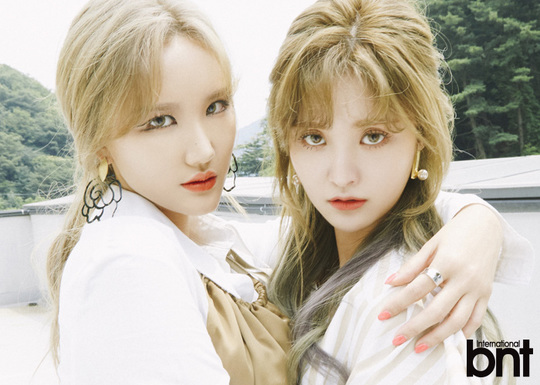 LE and Zheng He of the group EXID announced the current situation with a fashionable fashion picture.LE and Zheng He, who recently filmed bnt and pictorials, reported on the current situation in the interview.LE said, I recently made my debut in Japan. I was recording songs in Japanese. Zheng He said, I took a weekly shot because I was fixed to a beauty program. I like to be at home, so I am calledIt is not easy to meet members other than the time of the activity. EXID LE and Zheng He, who are eye-catching with solid body, said, I do not get fat compared to eating all the members.LE added, Everyone is tall, so I do not have a lot of tee on the air even if I get fat. Zheng He added, When I act as a concept with a little exposure, I have greed and try.I once said that I would not like to go on a diet at the company. I think he is paying attention, not a skinny body, said LE, referring to the praise of the body. It is natural that you should always change it because it is a job that is revealed to others.LE laughed around him, saying, I am a little hungry and I eat three meals, but I eat regularly and cry and exercise.When asked about the summer vacation plan following the secret of management, Zheng He said, I do not have any plans, he said, I feel like going abroad because I am working on my overseas schedule.On the contrary, LE, who had recently visited Thailand with Hyerin, mentioned Bali and Cuba in a country that he wanted to go to, saying, It is a caution to leave anywhere when time is low.On the good side of the group, LE said, I met precious people like family and friends. He expressed his unusual affection for the members.When asked about the difficulty of being a girl group, Zheng He added, I think that the bright and pure appearance I showed in my teens at the beginning of my debut is getting smaller and smaller. I think I should always show that to my fans, but when I show that Im different, Im worried that my fans will hate it and leave.When asked about their roles in the group, LE said, We catch the loopholes of the members and sublimate them into gags. We have the ability to find funny situations that others do not see.Zheng He said, I always envy my sister, who is confident, and it is very difficult for me.When asked about the enviousness of other members, LE mentioned Solji and said, I take care of the people around me. It is good to see that I catch the other persons condition well and take care of it.Zheng He praised Solji, saying, I envy her honesty, and I do not fear to express my opinion and express it well.kim myeong-mi