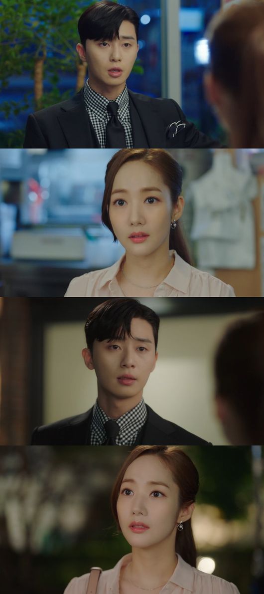 Why would Kim do that? Park Seo-joon constantly courted Park Min-young to marry and love.But Park Min-young is rejecting Park Seo-joon.Nevertheless, Park Seo-joon did not give up, and he was excited to see him trying to kiss.Lee Yeongjun (Park Seo-joon) continued his persistent courtship with Park Min-young in the 7th episode of the TVN drama Why is Secretary Kim?, which was broadcast on the 27th.Currently, Kim Mi-so knows that his brother he was looking for is Lee Yeongjuns brother Lee Sung-yeon (Lee Tae-hwan).For this reason, Lee Sung-yeon continued to approach Kim Mi-so, and Kim Mi-so also continued to meet Lee Sung-yeon, which caused Lee Yeongjuns jealousy.Lee Seong-yeon and Lee Yeongjun had repeatedly engaged in bloody nervous warfare, and Lee Yeongjuns obsession with Kim Mi-so also intensified.Lee Yeongjun showed jealousy to Kim Mi-soo, who calls Lee Sung-yeon his brother, Brother? Is it easy to hear it? And in the restaurant where he ate ramen noodles, Is old memories so important?Somethings going on between them is enough to make the man angry. When Kim Mi-so was embarrassed by the word Somethings going on between them, Lee Yeongjun said, I like Kim secretary and Kim secretary likes me.It wasnt Lee Yeongjun that ended here. He walked Kim Mi-so home and said, Im rich, I look great. Stop it.So lets go on somethings going on between them and love. But the answer is NO! .Again, Kim Mi-so refused, but Lee Yeongjuns obsession was not over.Employees were affected by Lee Yeongjun, who visited the workshops of employees to stay with Kim Mi-so.However, Lee Yeongjun did not care, and Lee said to Kim Mi-so, We will be lovers when the workshop is over.No matter how Kim Mi-so refused, Lee Yeongjun did not give up.Rather, it was Lee Yeongjun who played a role of Uncle Kidari which helped Kim Mi-so in an embarrassing situation.When Kim Mi-so, who found a spider in a cabin he found to avoid the rain, surprised, Lee Yeongjun took care of Kim Mi-so and was overwhelmed like his good brother.Kim Mi-so found Lee Yeongjuns brother who had protected himself in the past.Kim Mi-so, who has lived for his family so far and now works for his boss, said he had received the first consideration from his younger brother.That was why Kim Mi-so found him so anxiously. And Lee Yeongjun told Kim Mi-so, I will handle everything.Lee Yeongjun, who only shouted straight unconditionally, was also sincere.Kim Mi-so, who pretended not to be, but who is leaning toward Lee Yeongjun, will accept Lee Yeongjuns heart.Lee Yeongjun and Kim Mi-so showed a little more developed relationship while revealing their excitement toward each other in the trailer released at the end of the broadcast.Especially, the two people who were in a state just before the kiss were revealed, raising the audiences excitement index.Why would Secretary Kim do that? captures