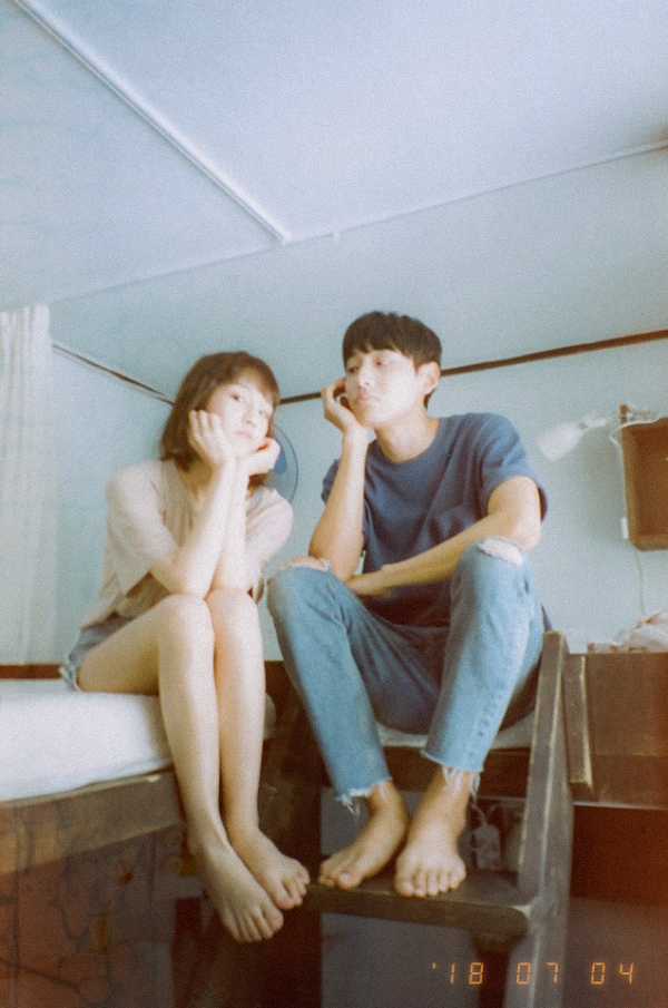 Singer Park Bo Ram returns with a new Ballade song once again.Park Bo Ram will release a new song Ballade Is It OK on various soundtrack sites on July 4th.The teaser image of Will You Be OK, released on the 27th, shows Park Bo Ram and a man posing affectionately.Park Bo Ram puts his hand on the mans shoulder and leans his head and makes a humorous look, and he sits in a comfortable dress together and stares at the camera.In addition, the blurred texture reminiscent of analog film cameras creates a lonely atmosphere, and at the bottom, the comeback date of 18 07 04 in red letters is released to raise expectations for the new song.Is it okay? is a Park Bo Ram-pyo farewell ballade with lyrics that contain the candid heart that the separated lover hopes to get along well and hope to be hard.Starting with lyrical acoustic guitar melodies, the voice of Park Bo Ram, who is cool but sad, will moisten the listeners emotions.Park Bo Ram, who made his official debut as a solo singer in 2014 after receiving attention through his appearance in Mnet entertainment program Superstar K2, has proved his music, performance, and stage manners that have grown not only in appearance but also in addition to his appearance by hitting Pretty with Block B Zico, Entertainment Halla with his own eyes that show the life of an entertainer, and sweet love confession song Dynamic Love in succession.In addition, through the new song Atsujimayo released on February 13, it won the top spot in the top spot, followed by soundtrack chart reverse.Having made a clear achievement as a Ballade singer this year, he hopes to continue this uptrend through Are You OK?Park Bo Rams new song Is it okay will be available on various soundtrack sites on July 4th.