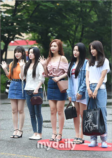 레드벨벳 이미지