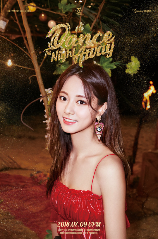 <p>Lucky Twice Multi-string, Chae Yong, TZUYUs personal Teaser has been released.</p><p>JYP Entertainment (JYP) has released 6 Teaser images of multiple strings, Chae Young, and TZUYU with a visual concept of Night Away from Dance on various June 30 Morning JYP and Lucky Twice SNS channels.</p><p>Lucky Twice opened 28 individuals Teaser of Niigata - Chae Young - TZUYU this time, followed by personal Teaser of Sana - Jihyo - Mina 29, 9 nine - ordered - Momo, 28 completed 9 charming glittering charm.</p><p>Three members attracted Snowy Road to Red Light Patiluk where hot visuals stand out.</p><p>Multi-strings showed a flashy visual on long straight hair with blond hair and diverged womens beauty with red & white fashion. Chae Young is a two-branched hairstyle, boasting a charming hip han expressing youthfulness and soccer jersey in one piece. TZUYU gathered Snowy Road gifts with beautiful looks and bright elegant mature beautiful lighting the darkest night.</p><p>Lucky Twice is promoting the curiosity of fans by sequentially presenting various Chizhin contents such as image Teaser, track list Teaser, and so forth ahead of the forthcoming July 9 new song Night Away from Dance. Night Away from Dance is a song with cool and cool charm that makes the heat of midsummer visible, so Weson underwritten the lyrics.</p><p>In the new album Summer Nights of Lucky Twice who was transformed into a summer girl, the title song Night Away From Dance and the new song Seven The addition of Rex (CHILLAX) , Shot thru the heart (Shot thru the heart) , a total of 9 songs are recorded</p>