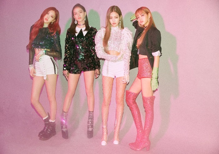 Girl group BLACKPINK made a comeback. BLACKPINK released its first mini album SQURE UP on the 15th and returned to the music industry in a year.Those who have returned to the Tudududou intensely are sweeping various music charts despite the short Blady.BLACKPINK, which debuted on August 8, 2016, was hit by the third year of debut this year, although it is still a rookie group, the momentum is hotter and more frightening than anyone else.I looked at the background of being able to put their name on the top girl group and their activity strategy.BLACKPINK is a four-member girl group that followed 2NE1 at YG Entertainment led by Yang Hyun-suks producers.As always in these agencies, such as Icon and Winner, BLACKPINK has adhered to the super Mysticism strategy since the beginning of the debut.Compared to other groups in the same period, BLACKPINKs Blady was long and there was not much album activity.The first mini album released on the 15th, following three singles released in 2016 and last year, is all of the albums they have released so far.Long Blady is a factor that raises expectations, although it also buys fans regrets. It is not enough to appear in various entertainments as well as album activities, so image consumption is low.A big reaction to one appearance is also a natural reaction.An official of one song said, BLACKPINK has maintained the most Mysticism strategy among YG singers for a long time.However, this year, we are making contacts with the public little by little through reality appearances and opening SNS accounts for each member. Excellent visuals and fashion sense made BLACKPINK a Wannabe group of female fans.Members who boast a lovely appearance and perfect body digest their own atmosphere, including colorful stage costumes as well as everyday fashion.The most notable member of the fashion industry is Jenny Kim, who has nicknames such as Human Chanel and Woman G Dragon.Human Channel is a nickname given by fans in the sense that the costumes of luxury brands are also luxuriously well digested.The fact that BLACKPINK has charm not only in the music but also in the visual part can be confirmed through the number of music video views.The music video is a link where overseas fans can directly check the members.BLACKPINK has surpassed 100 million views in 10 days after the release of the new song Tududududu music video, setting the shortest record for the K-pop girl group.After debut, a total of six music videos have achieved billion views and have been named in the K-pop girl group top class.In the beginning of debut, BLACKPINK was criticized for following the atmosphere of YG senior group 2NE1.BLACKPINK is also active as a song for Producers Teddy Park, which was also created by Teddy Park following Whistle and Boombaya.But over time, BLACKPINK shows its own charm, which is different from 2NE1.Like the meaning of the team name BLACKPINK, it captures fans with a stage full of personality that does not lose its strong yet girlishness.The part where the differentiation between the four members is becoming more and more visible is also noteworthy.It shows the advantages of each other, such as Rose, who has a singing ability without shaking, and Lisa, who is from Thailand and speaks four languages ​​and can communicate more actively with global fans.The expectation for BLACKPINK at YG is now greater than ever: 2NE1 has been dismantled, and Big Bang is resting its full-time activities with its members military service.As a group representing YG, BLACKPINK is attracting more attention to future activities.