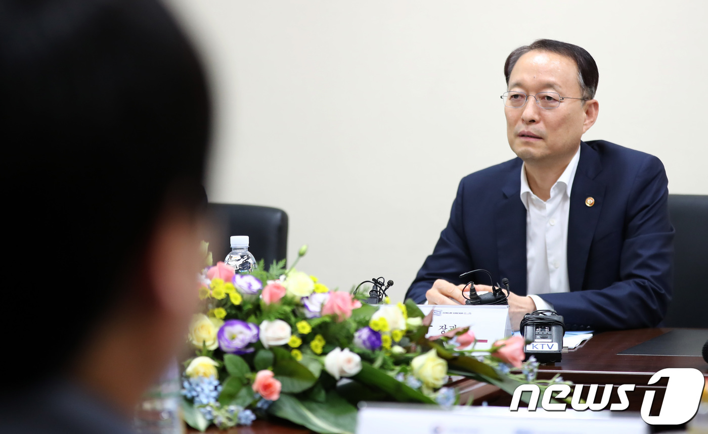 (주)코리아동진 이미지