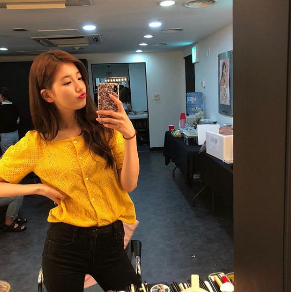 <p>Bae Suzy s first recent situation after the Separation was released.</p><p>On 7th July Bae Suzy posted a piece of photograph with a sentence I caught everyone with attention on his own instagram.</p><p>The appearance of cute Bae Suzy which puts out the lips in the picture all the time and takes Self is contained. In other pictures, we are certifying lunch boxes carefully prepared by fans. Bae Suzy Only a lovely atmosphere draws Snowy Road.</p><p>Meanwhile, Bae Suzy will meet fans at Soul Jesus 24 Live Hall on 2018 Asia Love Without Love (Live at Summer Vacation / 08 Tour With Seoul ).</p>