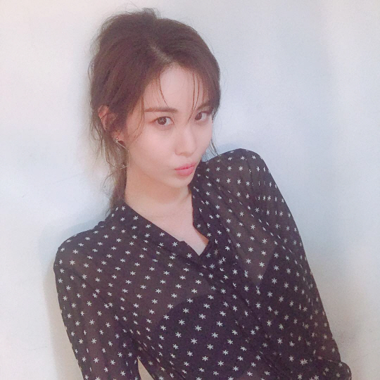 Actor Seohyun has emanated a unique purity.Seohyun posted a picture on his SNS on the 9th that showed a simple visual.In the photo, Seohyun is dressed in a snowy black See through top, and Seohyuns innocent beauty is visible as she looks at the camera.Seohyun, who won the Rookie of the Year award through Thief last year, will work with Kim Jung-hyun in the drama Time which will be broadcasted on July 25th.