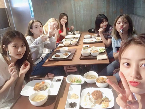 <p>Group Lucky Twice ate a meal at JYP entertainments new company School Cafeteria Cooking Chef.</p><p>Lucky Twice said on Thursday afternoon, # JYPBOB # soulcup Ice cream Ichioshi through the official SNS.</p><p>Lucky Twice comes back at the first summer song Night Away from Dance on the 9th at 9 pm on the coming day.</p><p>Lucky Twices new song Night Away From Dance is an up tempo pop song expressing the youth of the nine members who live with special happiness. Lucky Twice Only bright and energy energetically put out It puts out the heat of summer It gets so cool and cool feeling [Photo] Lucky Twice Official SNS</p><p>Lucky Twice Official SNS</p>