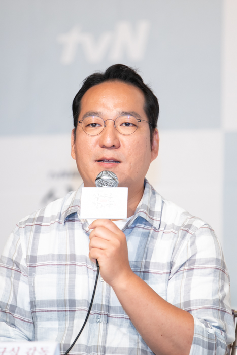 청춘먹방 이미지