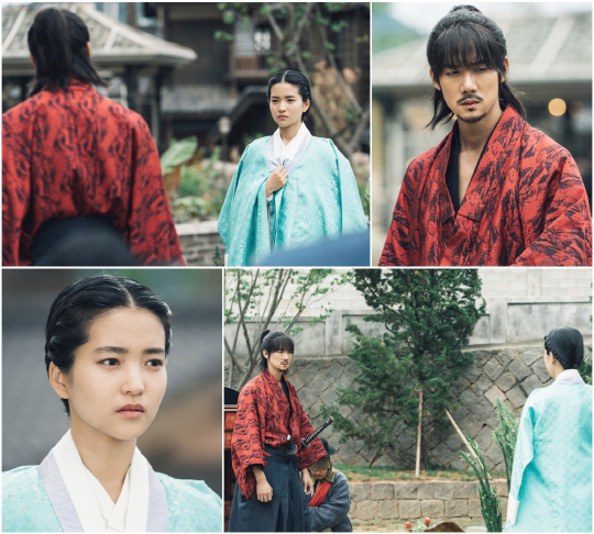 With a longing, I met like fate!Mr. Shine Kim Tae-ri and Yoo Yeon-seok show Survival Cao Yu in the fate of passion.TVNs Saturday drama Mr. Shen (playplayed by Kim Eun-sook/directed by Lee Eung-bok / produced by Hwa-Andam Pictures, Studio Dragon) recorded the highest previous ratings among the first TVN drama ratings of the previous TVN drama, followed by the second episode with an average of 9.7% and 10.8% based on the ratings of paid platform households that integrate cable, satellite and IPTV.The unique Kahaani development, which captures the fate of the upheaval of Joseon, the magnificent and sensual visual beauty that can not be taken away, and the performances of luxury actors showed synergy effect, making the house theater immersive.Above all, in the last broadcast, four main characters except for John, appeared in the drama, raising questions about Kahaani to be unfolded in the future.Moreover, Kim Tae-ri said: The writing has no power.I will do it with a gun. He made a commitment to save his confused country, and he put the strong side of the godfather,Yoo Yeon-seok said, I do not kill people who can not afford it.Kim Tae-ri and Yoo Yeon-seok are catching a one fate two-shot that explodes an unusual atmosphere toward each other and fixing the Sight.A scene where Kim Tae-ri and Yoo Yeon-seok, who were trying to travel in a kiln in the play, accidentally encounter each other.While Goa Shin has cast a sad eye on the appearance of the driver, the driver is amplifying the tension by fixing the meaningful eyes.Especially, as the reason why the driver came back to Korea after going to Japan was no different, it is curious what the result of the meeting between the two people is and what the story hidden between the two people is.Kim Tae-ri and Yoo Yeon-seoks Survival Cao Yu scene was filmed at the Mr. Seans Set in Nonsan, Chungcheongnam-do.The two men had entered the scene with a smile and greeting the staff.The two of them shared in-depth discussions on the scene with Lee Eung-bok and conducted a real-life revival.The two men, who had been studying the emotional lines that should not be missed since the rehearsal, showed their emotions with their eyes and completed the scene and made the viewers breathe.The production company said, In the last 1 or 2 episodes of Mr. Shine, the heartbreaking story until each character becomes an adult is epic. In the 3rd and 4th episodes to be broadcast this week, the Kahaani,I hope you will see what the story of Goa Shin and the driver who showed a powerful force even in one meeting. On the other hand, the title of the TVN Saturday drama Mr. Sean Shine consisting of 24 episodes is written as Shunshine rather than Shune according to the notation of Sunshine in 1900.The third episode of Mr. Shen Shine will be broadcast at 9 p.m. on the 14th (Saturday).