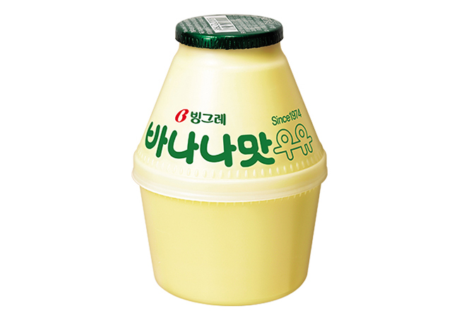 1990년 바나나 수입이 본격화되기 전 우리 국민들은 `바나나맛`만 즐길 수 있었습니다.