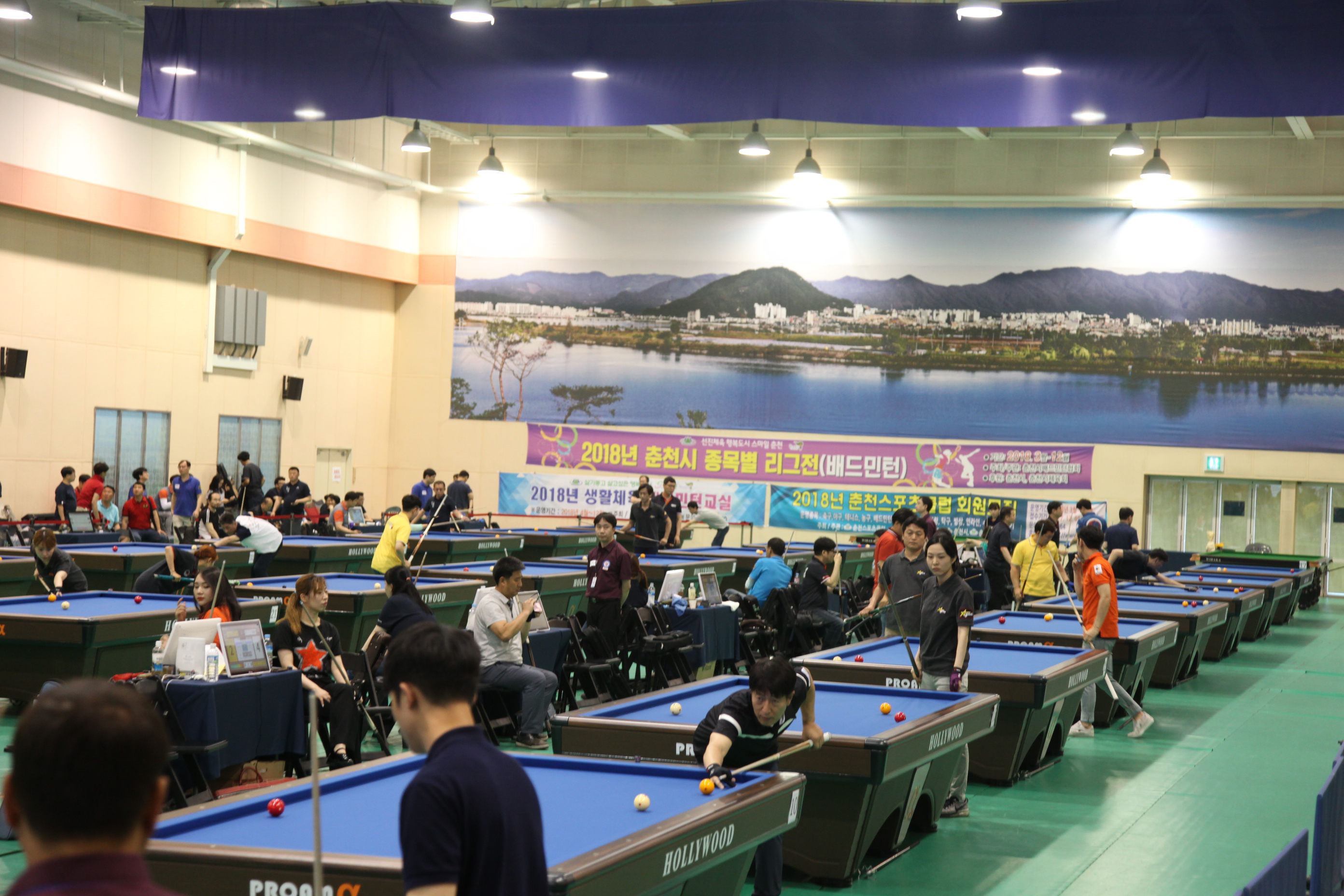 The Billiard League (Chairman Nam Sam-hyun) recently announced on the afternoon of the 18th that he will deprive the winner of the winner Shin Dongho, who was suspected of cheating, of the three cushions part 2 of the Billiard Leagues All States Billiards Competition (hereinafter the Billiard League chairman).The second part of the Billiard League will only be available for the International Battalion, Bae Suzy 26 or less.However, suspicions were raised that the Bae Suzy of Shin Dongho was 27 ~ 28 points at the competition site, and the Billiard League asked the Shin Dongho to prove that it was Bae Suzy 26 points.As a result, Shin Dongho was found to have registered Bae Suzy 27 points in the competition, including A Year Ago in Winter The Billiard League, and The Billiard League canceled the Shin Donghos championship by judging it as a negative handy case.The Billiard League chairmans second division victory went to the existing second-placed Yoo Jun-hyuk Shin Dongho (Underspin).The Shin Dongho Innocence Handy case was deliberated by Kim Bong-soo, chairman of the Billiard League, Kwon Ik-jung, chairman of the judging committee, and Moon Seung-man, chairman of the sports club.The negative handy controversy just before the final matchThe illegal handy case broke out ahead of the third cushion second division final, the Billiard League chairman Shin Dongho, held in Chuncheon, Gangwon Province on the night of the 14th.The member of the Underspin Shin Dongho club was told by the Mecca member that he had scored 28 points at the Shin Dongho and Sams Club during the conversation between the members of the Mecca Shin Dongho.UnderspinShin Dongho said that Shin Dongho, who was registered as Bae Suzy 26 points, received a report that he was Kyonggi for 28 points in Sams Club Kyonggi, and that Shin Dongho was a negative handy I raised the suspicion.In response, the Tass Donghoe side has never done that, and Bae Suzy refuted that it was based on Shin Donghos regular data.When the finals were delayed for a considerable period of time due to the friction between the two Shin Dongho meetings, The Billiard League operations team called in a informant who said, I confronted Shin Dongho and BShin Dongho who scored 28 points (at Sams Club).The International Software Federation asked Shin Dongho about whether he was handy 28 points Kyonggi and Shin Dongho denied it.We will take responsibility for this situation and submit evidence, Tass said. The finals were held later.Kyonggi ended with a victory by Shin Dongho to win the championship.Controversy persists after the end of the competition...the federation also decided to make regulations.However, after the end of the competition, this handy controversy was a hot potato among Shin Dongho people.The Shin Dongho and Underspin Shin Dongho groups expressed their positions online, including SNS (such as Facebook) and blogs.In particular, the controversy spread even more as the two Shin Dongho claims were mixed over the reason why Shin Dongho downgraded the handy score.This year, the chairman of The Billiard League, Shin Dongho, will be able to participate in the second part of the three cushions of the Shin Dongho.This is a one-point downgrade from the A Year Ago in Winter, and UnderspinShin Dongho claimed that Shin Dongho was one point lower than his Bae Suzy (27 points) for the second part of the Kyonggi competition.When the International Software Federation asked the Shin Dongho side why Bae Suzy was down, the Shin Dongho group claimed that Sams ClubBae Suzy of Shin Dongho was based on Sams Club record thoroughly. I submitted the records of the Club.Shin Dongho, the Shin Dongho, is adjusted once every three months after the regular session.Shin Dongho said, The competitions registered as Bae Suzy for 27 points are data from a year or two ago.Our Shin Dongho society adjusts Bae Suzy once every three months based on the records calculated in its own regular exhibitions.So I played 26 points in this tournament and I put 26 points in all competitions held this year.  I do not care about Woo Seung-hyo.However, the unfair thing is to brand All States Shin Dongho people as negative handyjas. On the other hand, the Underspin Shin Dongho side said, Sams Club can understand the Bae Suzy downward, but it is not understandable that the Bae Suzy registered in the All States competition is lowered by the common sense of domestic Shin Dongho people.Bae Suzy, who has registered for the All States competition, is accepted as accrediting his score to many Shin Dongho people. Meanwhile, it was pointed out that there are no regulations related to illegal handy in The Billiard League among the controversy over Shin Donghos illegal handy.We will soon set up regulations and policies on illegal handy and we will try to prevent such controversy in advance, said the Federations Club Committee (Chairman Moon Seung-man), which oversees the Shin Dongho competition in The Billiard League.International Software Federation Chairman Kyonggi .. Handy 27 points 26 points in the Shin Dongho contest after the International Software Federation deliberation deprived decision Shin Dongho, I do not cheat every three months after regular,