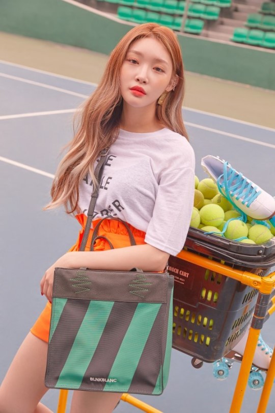 <p>Summer pictures of singers Qing River full of coolness are released.</p><p>Desiring to be loved as a female solo artist with unique charm, released a photo collection featuring refreshing and refreshing feelings in her twenties. After I.O.I (I.O.I), he steadily continued his solo career, and showed himself as a hot musician who attracts vocals, dance, and masses through this photo book.</p><p>I showed a daily look that felt freedom of freedom in my twenties in the orange mini skirt in the White T shirt I wanted. In other graffiti cuts, he directed a charismatic figure of Chihe River in the practice room.</p><p>On the other hand, he released the 18th third mini album Blue Light Blue (Blooming Blue) which is forecasting various activities, and through this album, from the mysterious and Dreamy-like charm you can feel fresh juice rice It is planned to show the stage just to ask with a concept.</p><p>Photo ㅣ Ron instagram provided</p>