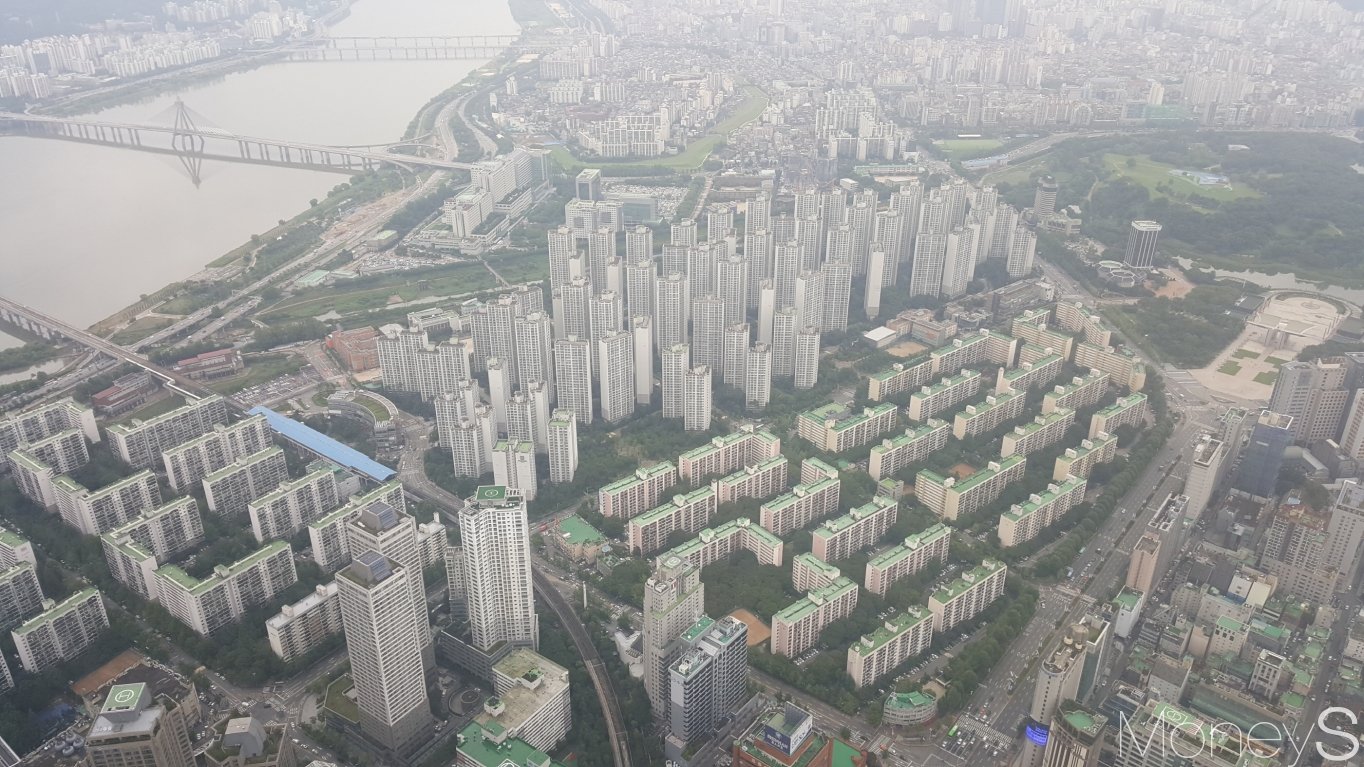 서울 송파구의 한 아파트 밀집 지역. /사진=김창성 기자