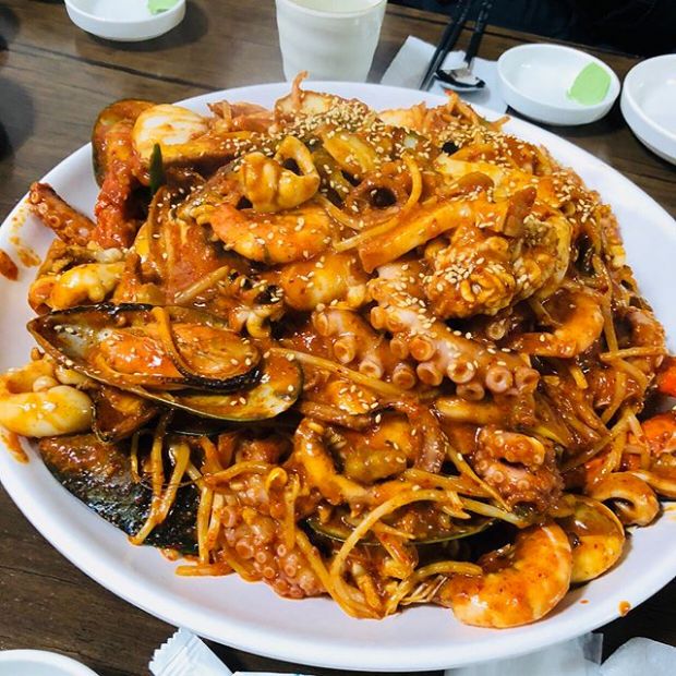 쫄깃매콤 아구찜 이미지