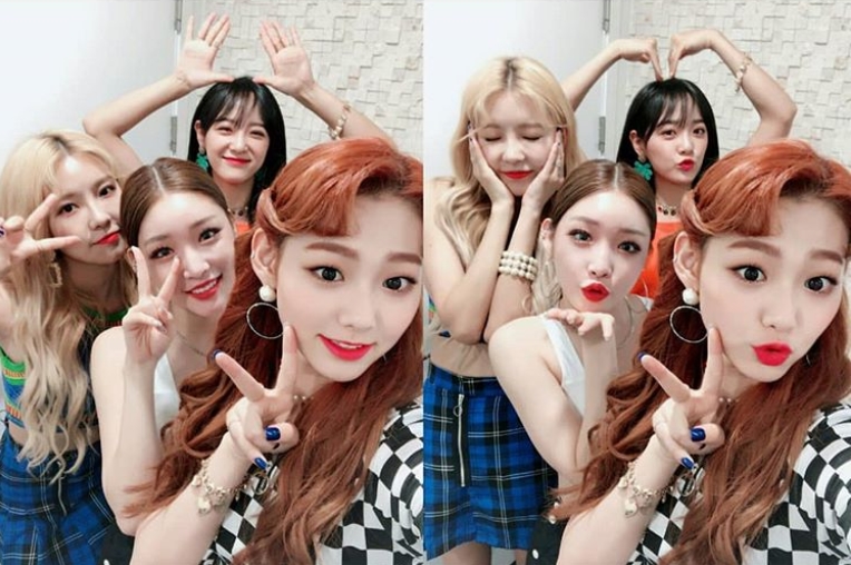 Gugudan Unit Group Seminar (Sejong, Mina, Nayoung) and Cheongha met.Gugudans official Instagram page read on July 20: Gugudan Seminar Music Bank. Seminar X is Love; Seminar Cheers.I praise and cheer you very much. The photo shows Sejeong, Mina, Na Young and Cheongha, who appeared on Mnet Produce 101 together, gathered together. The four people are smiling brightly and taking selfies.The shining beauty of four people attracts attention.Fans who responded to the photos responded, I want to see Produce 101 again, Everyone is still close, it looks good, and Its beautiful.Sejeong, Mina, Na Young and Cheongha together appeared in Produce 101, and Sejeong, Mina and Cheongha made their debut with I.O.Idelay stock