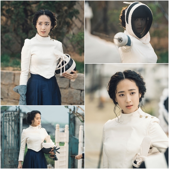 Kim Min-jung heralded an elegant yet fascinational fencing figure.TVNs Saturday drama Mr. Shene (played by Kim Eun-suk/ directed by Lee Eung-bok) revealed on July 21 that Kim Min-jung was wearing a fencing mask and was in fencing training.In the play, the fencing knife in the hands of Kim Min-jung is rhythmically moving, completing the graceful gestures and gestures, making the viewers fall into the audience.After the fencing confrontation, the beautiful appearance of Hina, who took off the fencing mask, is raising expectations by emitting deadly charm.Kim Min-jungs elegant fencing scene was held at the Mr. Shen Set in Nonsan, Chungcheongnam-do.Kim Min-jung arrived at the scene earlier than the scheduled shooting time, and continued to practice enthusiastically with fencing Kochi until just before the start of shooting.After warming up from the basic movements, I learned the fencing movements to shoot with the camera in the actual scene and sweated the beads.Moreover, he continued to practice infinite repetition by constantly asking Fencing Kochi about pose and precise posture, and getting advice and fixing it.Kim Min-jung burned his soul after receiving a special lesson at the Fencing Sams Club shortly after being cast to show the fencing that he challenged for the first time more perfectly.Fencing took a long time from basic warm-up to this action exercise, so I had an intense training of 5-6 hours every time I went to Sams Club.Kim Min-jung has been practicing several times a week, breaking down time even in busy schedules including shooting schedules.In addition, Kim Min-jung poured out a special enthusiasm while receiving personal lessons from English language and French to digest the proficient parts of Kudo Hina in various languages.emigration site