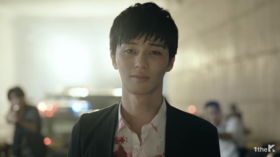 Park Seo-joon, Loco bulldozer growth that has been different from the oak leaves Actor Park Seo-joon, who plays the role of Lee Young-joon and makes viewers sleepless with Loco bulldozer.Park Seo-joon made his entertainment debut in 2011 by appearing in B.A.P. Bang Yong-guks I Remember music video.Born in 1988, he was 24 years old at the time, which was late compared to his age, but it was a number of gods that he was a reserve after military service.Since then, he has grown up in the role of the youngest son of the weekend drama, following the reigning course of rising stars such as music broadcasting MC, and now he has become a box office cheerleader of the anbang theater.I took a look at the eight-year growth period of Loco bulldozer.2011–2012: The time of your fresh debutIn the 2011 I Remember music video, Park Seo-joon emanates a different boyhood than it is now; he performed an intense performance of offering his life for a beloved woman.The following year, Park Seo-joon, who was cast as an idol Siu in KBS 2TV Dream High 2, showed off his dance skills in the drama.2013-2015: Autobahn GrowthIt is said that there are some conditions or essential elements of rising stars: the role of the youngest son of weekend dramas and the music broadcast MC.Park Seo-joon, who played Park Hyun-tae in MBC Golden Nara Ttuktuk in 2013, took a snow stamp as a sprouting yellow chaebol.Later, Park Seo-joon said that this work became his turning point.In the same year, KBS 2TV Music Bank MC boasted singing skills in harmony with SeSTa Bora.In the TVN Witchs Love (2014), which starred for the first time, it showed that this is the kind of thing that is the true story of younger and younger.In 2015, MBC Kill Me, Hill Me followed by She Was Pretty at a glance, and she grew up fast.It was a year that certainly proved the value of Park Seo-joon as well as drama grades, when he also made his screen debut with the film The Chronicles of Evil.2016-2018: Parks Soo JunPark Seo-joon has worked like a cow since his debut; in 2016, he had a blank in filmography, but not a break, as he was filming the pre-production KBS 2TV Gallery.In 2017, he challenged the historical drama for the first time through Gallery, and earned the modifier Loco bulldozer as Ssam, My Way Godongman Station, and more clearly imprinted the identity of Park Seo-joon.The movie Midnight Runners with Kang Ha-neul also showed Park Seo-joons character well.It also proved its stardom by mobilizing 5.65 million spectators who exceeded the break-even point.It is also a key feature of TVNs Yoon Restaurant Season 2. Thanks to his experience in restaurant part-time job, he has been a member of the group.Casted Park Seo-joon learned Spanish hard and added a steady charm with a fairly fluent conversation.Why would Kim do that is a kind of acting transformation for Park Seo-joon.I do not stay in Ssam, My Way Godong Bay or Midnight Runners, but I have a willingness to perform various performances.It is also leading the box office with romance that matches the reputation of Loco bulldozer.Photo: Bang Yong-guks I Remembrance movie, MBC. KBS, tvN, movie still cut