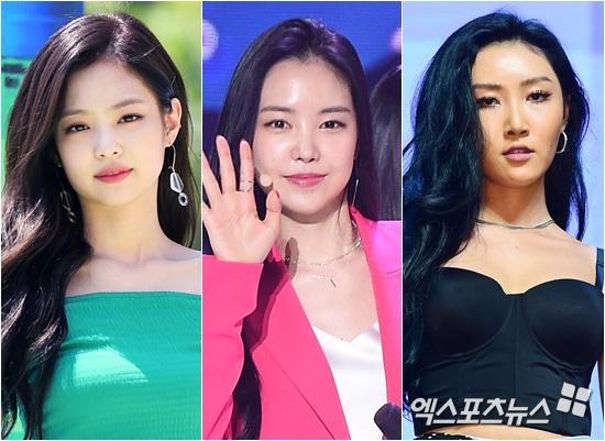 Black Pink Jenny topped the list of Big Data analysis in July 2018 for Girl Group Personal Brand Reputation.The Korea Institute of Corporate Reputation analyzed the brand reputation index, media index, communication index, and community index, which were created by analyzing consumer behavior analysis of girl group individual brands by extracting 131,479,525 brand big data of 380 girl group individuals from June 20 to July 21 to analyze big data of girl group individual brand reputation.The 30th place in the July Girl Groups Private Brand reputation is Black Pink Jenny, A Pink Son Na Eun, Mama Mu Hwasa, A Pink Kim Nam Ju, Twice Momo, Momo Land Yeonwoo, Black Pink Index, A Pink Oh Ha Young, Gugudan Cleaning, Red Velvet Slaughty, Momo Land Jui, Mama Mu Huin, Twice Mina, Momo Land Nancy, Ma Mamo Land Nancy, Mammu Solar, Gugudan Mina, Twice Nayeon, Twice Sana, A Pink Yoon Bomi, Mamma Moonbyeol, A Pink Jung Eunji, girlfriend Yuju, A Pink Park Cholon, Twice Jung Yeon, Red Velvet Irene, girlfriend wish, Twice Tsuwi, Gugudan Nayoung, girlfriend mystery, space girl Bona.The first Black Pink Jenny brand was analyzed as the brand reputation index 4,990,384, with the participation index 2,519,964 media index 748,312 communication index 905,337 community index 816,771.Compared with the brand reputation index of 1,442,405 in June, it rose 245.98%.The second-ranked A-pink Son Na-eun brand was analyzed as the brand reputation index of 3,836,148, with the participation index of 1,456,512 media index of 1,338,499 communication index of 517,520 community index of 523,617.Compared with the brand reputation index of 334,621 in June, it rose 1,046.42%.The third-ranked Mamamoo Hwasa brand was analyzed as the brand reputation index 3,763,099 with the participation index 1,343,911 media index 903,097 communication index 1,118,490 community index 397,601.Compared with the brand reputation index of 3,672,053 in June, it rose 2.48%.In July 2017, the Black Pink Jenny brand ranked first in the analysis of the girl groups Private Brand reputation, said Chang-hwan Koo, director of the Korea Enterprise Reputation Research Institute.Analysis of the girl group Private Brand category showed a 15.10% increase compared to the girl group Private Brand big data 114,230,186 in June.According to the detailed analysis, brand consumption rose 35.60%, brand issue rose 33.19%, brand communication rose 19.53%, and brand spread fell 20.10%. Black Pink Jenny brand, which ranked first in the groups Private Brand reputation in July 2018, was highly analyzed in link analysis, and Pretty, Cute, Hot was high. In keyword analysis, Body, Instagram, Running Man was highly analyzed.In the analysis of positive positive ratio, the positive ratio was analyzed as 85.11%. / Photo=DB