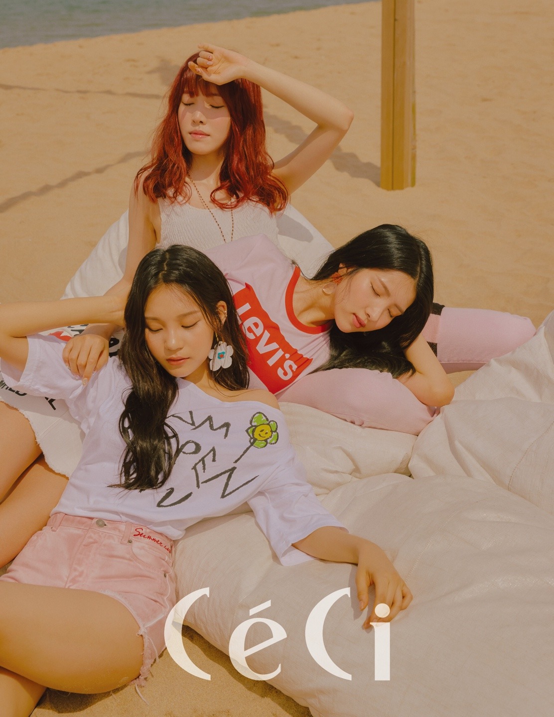 (Seoul) Kang Go-eun Editor = Idol group GFriend presents a summer picture full of fresh charging in the August issue of CeCi.This picture, which was released in the August issue of Cece, is a concept of members summer vacation, and it actually captures the members enjoying the vacation on the beach.The members freely match the youthful denim items and summer t-shirts, and completed the summer fashion, which is refreshing and the midsummer mood is conveyed.Despite the hot weather exceeding 34 degrees, the members were happily filming from morning to evening, and the praise of the field staff continued.When asked about the album concept, the members praised it by saying, It is good to listen when you go to play with a cool summer song.In addition to the addictive chorus, the lyrics of this title song are special, and the lyrics with the names of the members were called on the spot.Asked about the merits of GFriend members, Yerin said, Everyone seems to be clear, tall, rate is good, good, straight.And SinB praised the members, saying, Our members are very round, and there are no people who do not know what to say or do. Throughout the filming and interview, the members strong friendship was outstanding, and the youngest Umji said, I feel that something really sticky is holding us tight because we have been together in the best situation and the worst situation.I think that each person is precious as a person, so it seems to make me think of GFriend.He introduced the driving force of GFriends stickiness, which is more like a family than a family.On the other hand, GFriends interviews and pictures can be found in the August issue of <CeC> and CeC Digital.