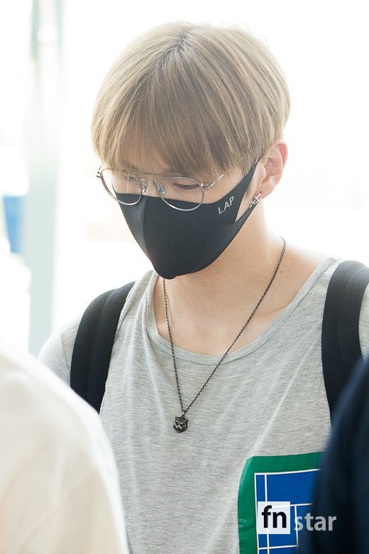 <p>Group Wanna One left Hong Kong via Incheon International Airport to attend the World Tour concert on the afternoon of the 24th.</p><p>※ Copyright holder ⓒ</p>