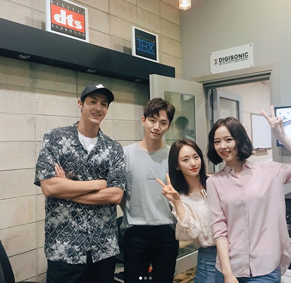 Won Jin-A in JTBC drama Just Love - Junho couple met again.Actor Won Jin-A posted a picture on his instagram on July 27 with an article entitled Just Love DVD Commentary.The photo shows actors Lee Ki-woo, Junho, Won Jin-A and Kang Han-Na, who appeared in Just Love. The warm appearance of your actors stands out.You can get a glimpse of the cheerful atmosphere in the bright smile of your actor.The fans who responded to the photos responded such as I miss Munsu and Kangdu too much, When is the DVD coming out? Im going to buy it right away, How long I waited, but finally! Im so impressed.delay stock