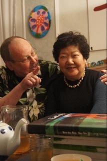 남편 게르하르트 바치와 함께(75세). 두 사람은 소꼽친구 같다.