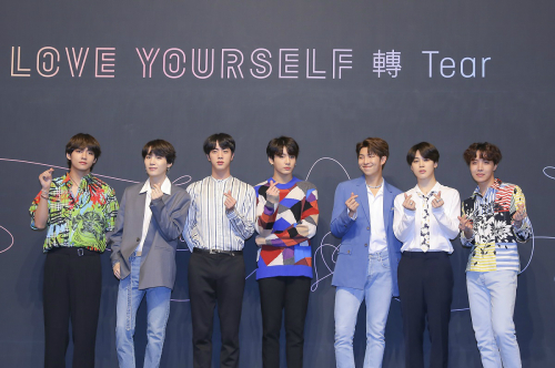 BTSs fandom power has proved powerful in the repackaged album.BTS, which was silent after the regular 3rd album Love Yourself title song FAKE LOVE released on May 18th, will release the repackaged album Love Yourself Answer on August 24th. When it was announced that it would release it, domestic pre-order volume exceeded 1.51 million.This is the most pre-ordered record of its own, and it is the first time in the K-pop group history.The pre-order volume of the mini-album LOVE YOURSELF Her released in September last year was 1.05 million, Love Yourself former tier was 1.44 million, followed by repackaged 1.51 million, indicating that the phenomenon of fandom is spreading.Big Hit Entertainment, a subsidiary company, said that the booking sales of Love Yourself Resolution Anser totaled 1,511,910 copies in Korea alone for a week from the 18th to the 24th.The repackage is an album that adds a few new songs to the album that has already been released and releases it as a special concept.Domestic popular groups release repackaged albums immediately in return for their fans support, which is virtually difficult to surpass the sales volume of existing albums.However, BTS boasted a record-breaking record of its own pre-order volume even in the repackaged album.BTS is setting a record of being the best seller by selling overseas reservations not only in Korea but also through Amazons, the largest online e-commerce company in America.It is not accurate if the Amazons preorder volume is not disclosed and includes domestic sales volume, but it is predicted that 3 million copies were sold worldwide.There is also a reason why BTSs repackaged album has been explosive.This is because it is an album that finishes the Love Your Self series, which BTS started last September, as it is written in the album title, not in the general special concept.It is also special that the new album was packed with seven new songs, breaking the custom of adding two to three songs. BTS will start full-scale comeback activities from the 24th as a repackaged album.The new title song and activity period have not yet been decided, but it seems to continue a short meeting with fans through Solo Day.From the day after the release of the album, he will hold a concert to open the world tour at the Jamsil Olympic Stadium in Seoul for two days and will make a comeback for the United States of America LA performance on September 5.The title Love Your Self will be followed by 21 performances in 10 cities in North America and Europe.Love Your Self is a series that follows BTS three-part school, two-part youthful episodes of Hwayang Yeonhwa, and Wings and Abduction on the theme of temptation.BTS expressed this series as Wonder, Her, Tear, and Answer according to the previous series.If Love Your Self Wonder, which was released only as a video, and the album Love Your Self in September last year, expressed the excitement and excitement of love, the album Love Your Self in May,The last album to be released, Love Yourself Resolution Anthur, will show Boys who face her true self with her mask off.In addition, BTS Music Video inquiry is also breaking its own record.The MIC Drop remix Music Video, which was released in November last year, exceeded 300 million views at 6:52 pm on the 26th.As a result, BTS has the fifth 300 million view Music Video following DNA, Burning, Bloody Sweat Tears, and set the record for the Korean group.Love Your Self series pre-order volume 105  144  1.51 million continues to increase