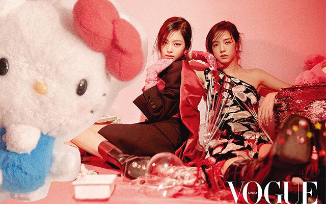 Group BLACKPINK showed off its lovely charm.Yang Hyun-suk YG Producers posted a picture of BLACKPINK on his instagram on the 29th, along with an article entitled #BLACKPINK #BLACKPINK # VOGUEKOREA #Vogue Korea # August issue # YG.The photos show the members of BLACKPINK, which is surrounded by pink dolls and toys. The beauty of the members who completely digest the intricate costumes catches the eye.Meanwhile, BLACKPINK made a leap to become Koreas leading global girl group by releasing its first mini album SQUARE UP on the 15th of last month.It was the first girl group and the highest ever, entering the Billboard 200 chart at 40th and Hot 100 at 55th.In addition, BLACKPINK recently proved its popularity without knowing how to cool down by achieving a total of 11 gold medals, including MBC Show! Music Center for the fourth consecutive week.In addition, it has become the most powerful soundtrack in the soundtrack chart of A Bugs Life and Genie, including the largest soundtrack site melon in Korea, with the number one spot for four consecutive weeks with Toodoo Doo.Yang Hyun-suk Instagram