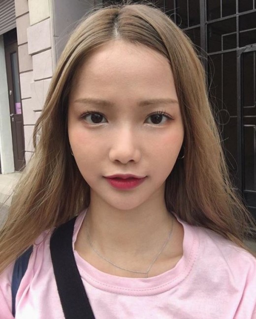 Actor Ha Yeon-soo has revealed the latest.Ha Yeon-soo posted a picture on his Instagram on the 29th with an article entitled I thought it was perfect weather, but the day I was showered at 5 oclock.In the photo, Ha Yeon-soo strolls through the streets of Russia, with dolllike beautiful looks outstanding.The netizens who watched this are responding such as It is really beautiful, For a while and Be a pleasant Travel.