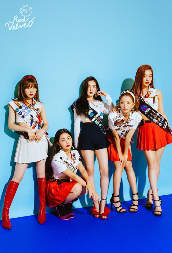 The group Red Velvet (a member of SM Entertainment) hits the summer with the super-strong India Summer song Power Up.Red Velvets summer mini-album Summer Magic will be released on August 6 at 6 p.m. through various music sites including Melon, Genie, Naver Music, iTunes, Sporty Pie, Apple Music and Shami Music, and will feature six new songs including the title song Power Up. It consists of 7Tracks, including bonus tracks, and is enough to enjoy the refreshing charm and refreshing summer atmosphere unique to Red Velvet.In particular, this title song Power Up is an addictive uptempo pop dance song with a plump 8-bit game source and cute hooks. It is said that the lyrics can make things exciting if you play and get energy, and you can feel the excitement of the moment you leave for summer vacation.In addition, Red Velvet swept various music charts with Red Flavor last summer and became the 2017 Best India Summer Queen, as well as the regular 2nd repackage title song Bad Boy released in January, which also ranked first in various soundtracks, record charts, and iTunes comprehensive album charts in 16 regions around the world. It is expected to focus more attention on this comeback as it has proved its performance as a popular girl group after continuing its perfect hit march, including the top spot in Chinas Shami Music Comprehensive Chart, Taiwan, Hong Kong and Singapores KKBOX Korea Music Chart.In addition, the albums promotional site RED VELVET Summer Magic was opened at 0:00 on the 30th, and various contents such as mini-games and teaser images making special summer drinks with Red Velvet were released, and various promotions will be held in the future to blow the heat.On the other hand, the Red Velvet mini album will also be released on August 6th.Photo: SM