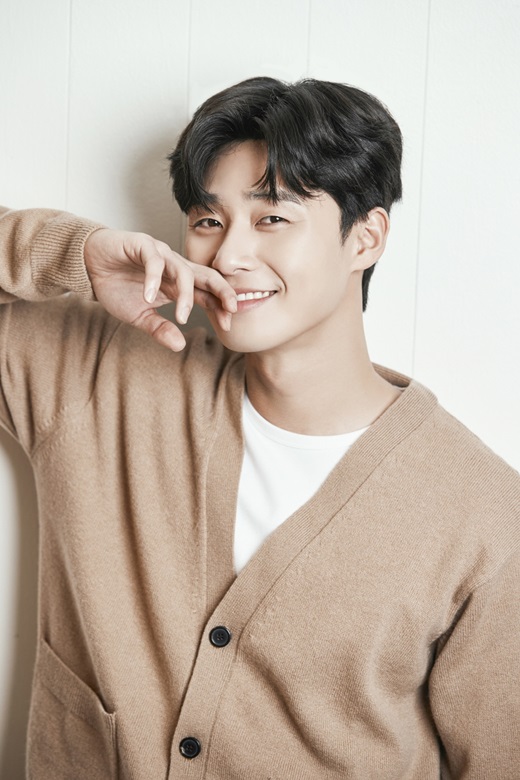 Actor Park Seo-joon has explained the Scandal with Park Min-young.Park Seo-joon said in an Interview at the end of the cable channel tvN Why is Secretary Kim doing that at a cafe in Gangnam-gu, Seoul on the morning of the 31st, I heard the story.Park Seo-joon put Park Min-young in. I think this is a ridiculous story. I do not make drama at my own expense. It costs the production company to produce a drama.Castinging is the directors work, and my breath can not enter, said Park Min-young.I have asked about the recommendation of Kang Ki-young and Lee Tae-hwan. I think it is a relationship to do the work.It is a relationship that became an Actor who became a staff member. There is a story that I put in, and I am not that kind of person.I do not think the director should like to castinging. Ive been waiting for the castinginging, and it took me a long time to do this, and I cant say I want to do it with someone in that time.As a result, I think that the work is good and that it may come out.  As a result, I do not think that it is so bad because I think that the smile and Young Jun are well suited. 