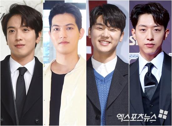 Jung Yong-hwa breaks his first start, Lee Jong-hyun and Kang Min-hyuk follow suit and leave the same day after the countrys call.And the last runner is Lee Jong-hyun.Jung Yong-hwa joined the army in March and is currently serving in the military service with a self-deployment of the 2nd Corps 702 special performance.Lee Jung-Shin and Kang Min-hyuk head to the boot camp on the afternoon of the 31st.According to their will, the fan meeting and interview with the reporters will not proceed, but they plan to enter the hospital privately.Instead, they communicated with their fans through their Instagram before enlistment. First, Lee Jung-Shin attracted attention by posting videos and photos of his head shaving.Here, I added please ready and thank you and expressed gratitude to the fans.Kang Min-hyuk also released a haircut authentication shot and said, I will come.In addition, with a photo of visiting the health club to give a final greeting to the trainer, I am worried about going to work out.I will miss you. Lee Jong-hyun is also preparing to join the army in August, and Lee Jong-hyun has also decided not to disclose specific dates and places of admission.As a result, all four members of CNBLUE will become military by announcing the active service this year.Lee Jong-hyun recently wrote on his instagram that Army is sending me a lot of gifts to have a good time.I have to manage it and go to the hospital. He also announced that the date of military enlistment was imminent.As a result, CNBLUE completeness has become a difficult situation for the time being. Jung Yong-hwas expected full-time date is December 4, 2019.Lee Jung-Shin and Kang Min-hyuk are scheduled to be discharged on April 30, 2020; Lee Jong-hyun is also thereafter.In other words, it is not until 2020 that you can see CNBLUE.Netizens are leaving comments such as CNBLUE everyone goes well.Photo: DB, Lee Jung-Shin, Kang Min-hyuk Instagram