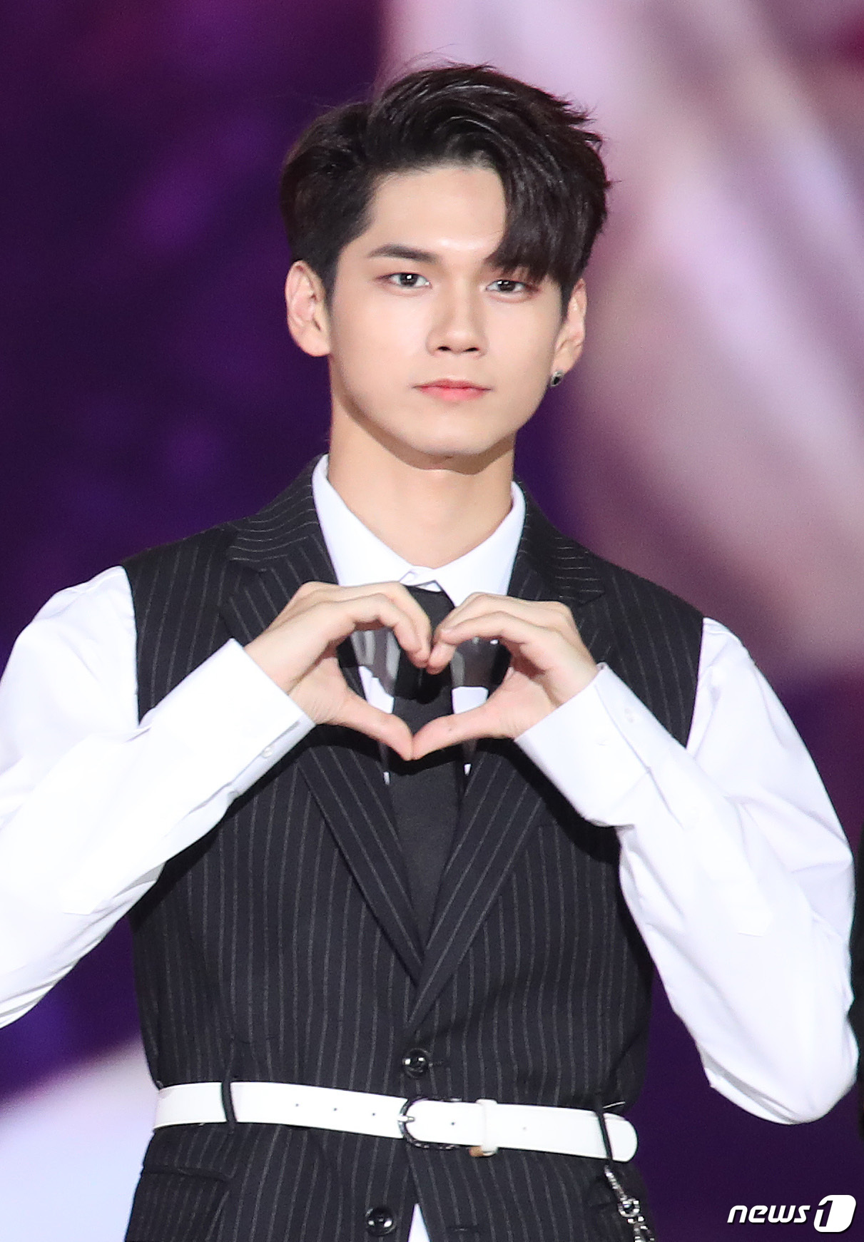 Seoul=) = Wanna One Ong Seong-wu poses at the 2018 Korea Music Festival (Comufe) Flower Carpet Event at Gocheok Sky Dome in Guro-gu, Seoul, on the afternoon of the 1st.August 1, 2018.