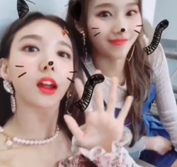 Group TWICE members Nayeon and Sana have given off their lovely charm.The official Instagram of TWICE posted a video on August 1 with the article Ill see you later at the Korea Music Festival.Inside the video was a picture of Nayeon and Sana dressed up as cats with mobile phone applications.Sanas cute visual, with Nayeons innocent look and half-bundled hairstyle in a pearl necklace, attracts attention, with their bright smiles also noticeable.The fans who responded to the video responded such as Both are cute, I really want to see and I am hot.delay stock