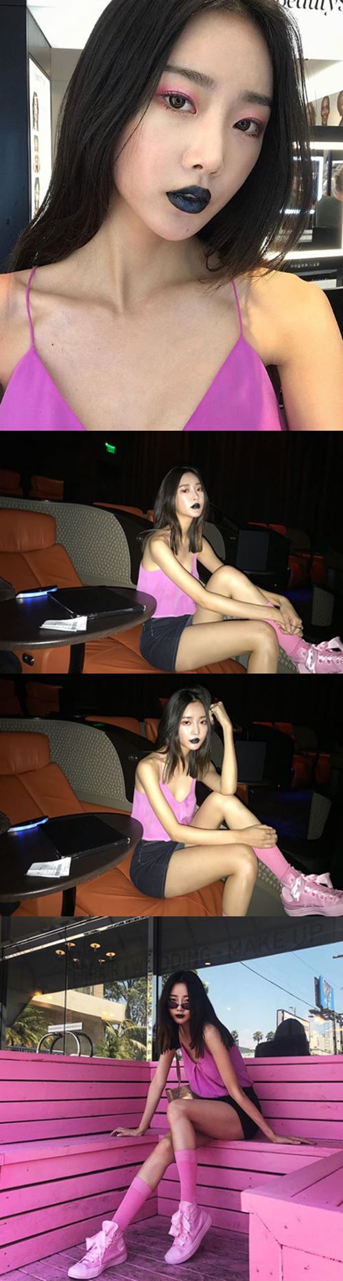 Group Dal Shabet Subin has unveiled an extraordinary visual.Subin wrote on his Instagram account on the 2nd: Life Like a Movie.The film captures our lives.It may be a war in Abikyuhwan, or a ending in the final, but it may be another beginning of the new chapter, a period, or a win in the process. The photo showed Subin, who was wearing a pink sleeveless face and making an alluring look, showing off his unique personality with his extraordinary color makeup.Punky styling, in harmony with Pink and Black, also attracted Eye-catching, with its cool stretch of legs that drew the viewers admiration.He also revealed his own conviction. In addition, it is not the best movie that is fun and happy ending.Life or movie does not have to be beautiful, beautiful and perfect every time.You are beautiful in itself! It is the best! Meanwhile, Subin signed an exclusive contract with Entertainment Keyeast Entertainment in February.Photo Subin Instagram