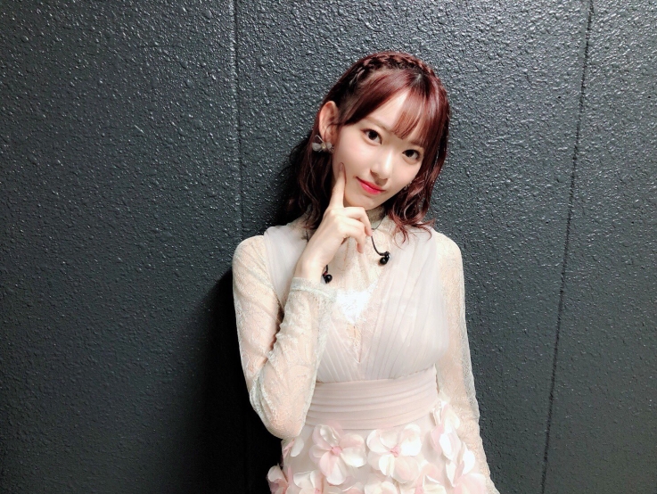 Group HKT48 member Miyawaki Sakura showed off her beautiful beauty.Miyawaki Sakura posted a brief concert review and certified photo on his Twitter Inc. on August 2; Miyawaki Sakura said: I have received so much power, love and courage.I felt once again, Im not alone. Ill try harder because everyone is waiting. I love you guys.The photo shows Miyawaki Sakura in a concert stage costume; Miyawaki Sakura poses as a calyx in a see-through costume.Miyawaki Sakuras immaculate skin and large eyes attract Eye-catching.Fans who saw the photos responded such as It was really pretty, I think it was a happy time, I love you, I really do and I am proud of Sakura. Lets keep going.delay stock
