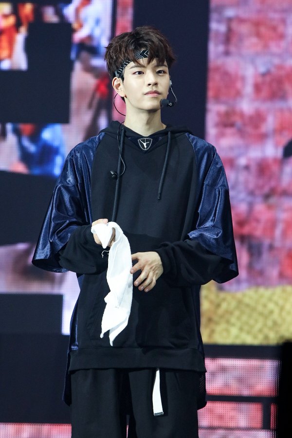 컴백몰 이미지