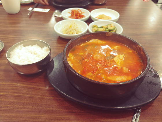 굴해물순두부
