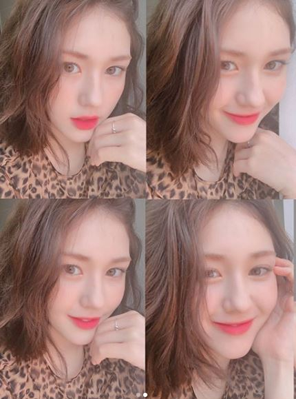 JYP said in an official website on the 20th, JYP Entertainment has agreed to terminate its exclusive contract under consultation with its artist, Somi.Jeon So-mi wrote on his Instagram the day before, in English, meaning the brightest star is made on the darkest night.After the news of the breakup with JYP was announced, it is speculated that this article was written with the notice of termination of the exclusive contract in mind.This post was posted by Jeon So-mi, who has not been active in XING (SNS) since May, in more than three months.Since then, the music industry has expected Jeon So-mi to join JYPs new girl group to take over TWICE.