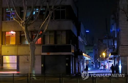 자갈마당 이미지
