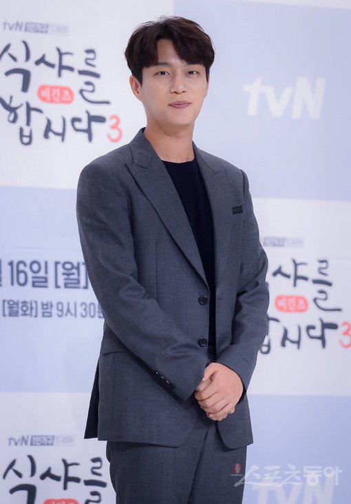 [단독] 윤두준, 24일 군 입대..'식샤3' 28일 종영 | 인스티즈