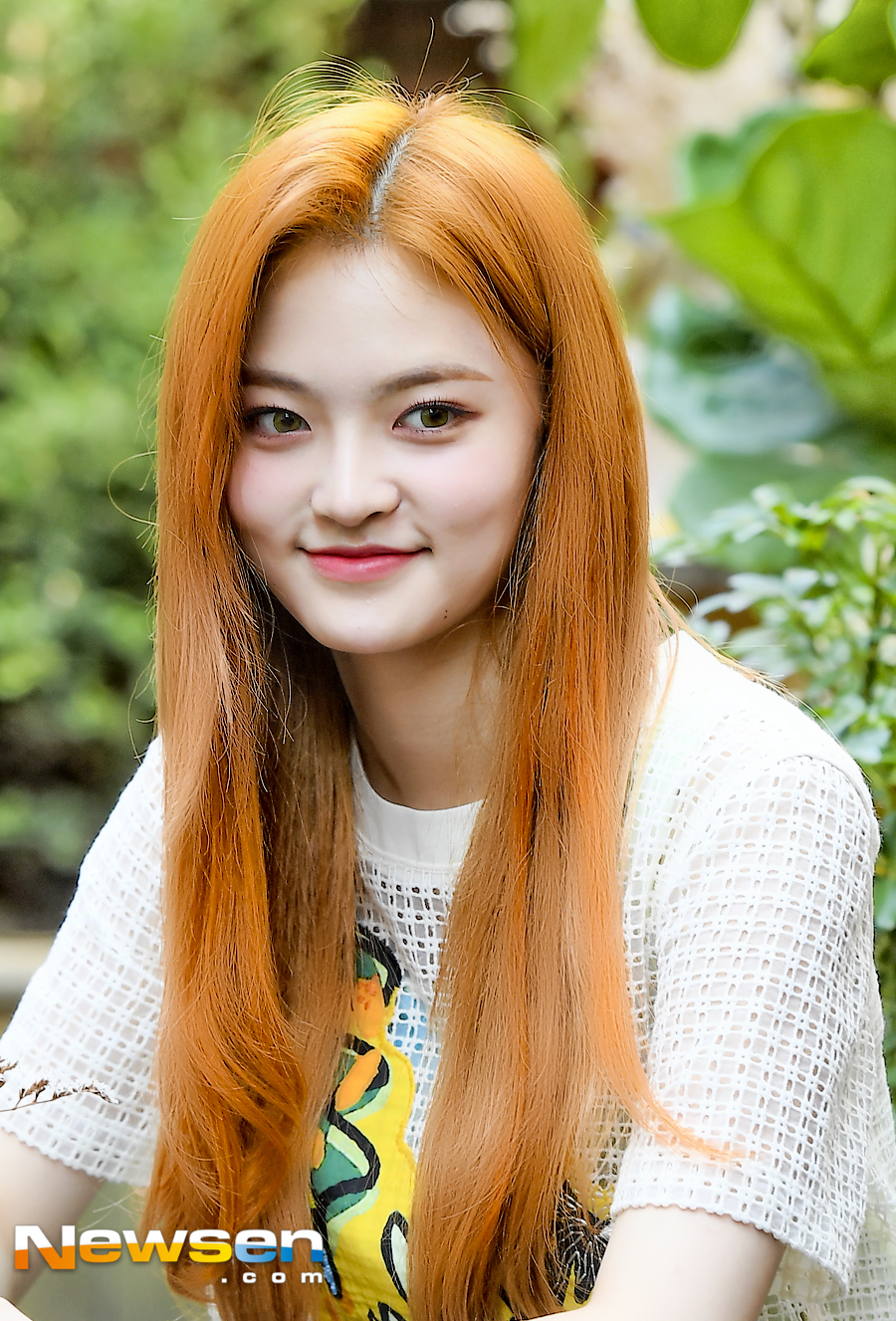 DIAs fourth mini album SUMMER ADE was released on August 22 at a cafe in Sinsa-dong, Gangnam-gu, Seoul.DIA Somni poses before the interview on the day.Meanwhile, DIA won first place on August 14th on The Show with a comeback with Woo Woo.Jung Yoo-jin