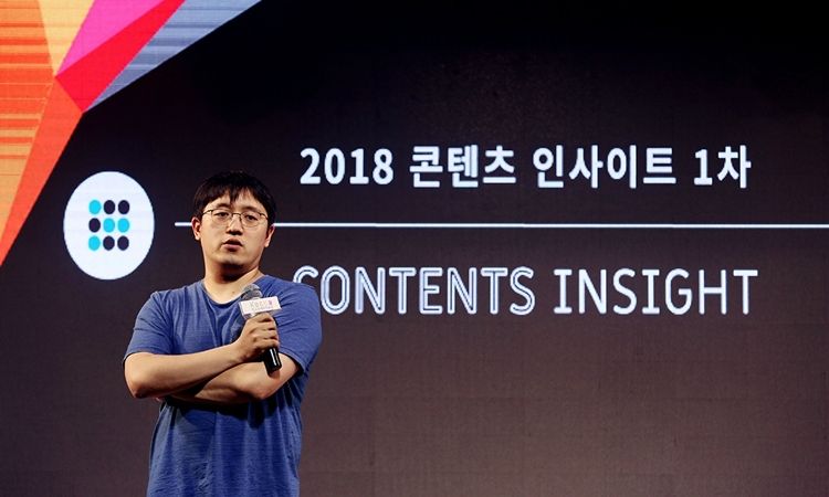 The 2018 Content Insight Seminar - New Strategy of Entertainment Contents: Storytelling and Format was held at 2 pm on the 22nd at the Hongneung Content Talent Campus in Dongdaemun-gu, Seoul.MBC I live alone Hwang Ji-young PD, Channel A Heart Signal Lee Jin-min PD, SBS Running Man Jung Chul-min PD came out and gave the program maker more detail and vividly than ever.How to Save I Live Alone: The Rainbow Love Live!, Activating TalkHwang Ji-young PD, who has been in charge of I live alone since November 2016, remembered the situation at the time, saying, The life and awareness of the program have almost reached.Hwang PD introduced an anecdote that put Daniel Henney, saying, It was necessary to attract the attention of the public who returned.Hwang PD said, At that time, the fan base of I live alone was almost a man.It was necessary for female viewers to see people who did not have eyes, so they needed a strategy to attract female viewers. But Daniel Henney shooting was not easy.Hwang PD added, Basically, I was a foreigner, so I felt panic that the camera was installed in my bedroom.Daniel Henneys appearance, which had not been on the reality program or observation entertainment that revealed himself in the meantime, was enough to collect topics, and reactions came a little bit here and there.I was long-lived, but the reaction was good, and the guys seemed to feel like, Oh, well, you look good ~ and (with this broadcast) theyve pulled a little female viewers, Hwang PD said.It is also indispensable to activate The Rainbow Love Live!, which shows the day until one person wakes up and falls asleep.It was literally a falling cost because it was not easy to take a lot of food and get involved all day, but Hwang PD shot The Rainbow Love Live! almost every week.Ive also increased my talk time. Ive expanded my talk to personal videos, mostly from The Rainbow Love Live!Hwang PD said, I once filled the audio, but I thought that (the members) should be close. When I write a program, I make a lot of close people.Thats because they make fun of each other and chemi burst, he said.At first, the awkward members of The Rainbow became familiar with each other, enabling various combinations.Two (Jeon Hyun-moo - Han Hye-jin, Park Na-rae - Kian84) were tied up, or three (three idiots - Ishian, Kian84, Henry) were tied up, and a love line was triangular.Hwang PD said, Members thought that chemistry should come out, and this was the goal of introducing talk.As the members became familiar, Jungmo became fun. Hwang PD said, Jungmos ratings have fallen as long as she does.Viewers also want to see the picture of living alone, why are they gathering? He said that the members were close to Naraba in earnest.Hwang PD said, Ive laughed the most since I started filming with these members at the time of Naraba, and they were so excited that they were bursting into so-called Hyun-woo (real laughter).When I went out on the air, I liked it (the viewers) very much, he said.Hwang PD recently said of the sponsorship coming out because the race response was not so good, Its no sponsorship. The ride is no sponsorship.We have paid for the pension, he said.  (Chung) has our own cause, composition and reason, and now viewers are worried because they just want to be funny.What Im curious about: whether the cast is invited and scriptedChannel A Heart Signal, which started in June last year and has gathered tremendous topics, came out in March this year thanks to its popularity.Channel A, which was biased in reporting and current affairs, has an image that it is a broadcasting company that creates entertainment that can be seen as the success of Heart Signal and City Fisher.Lee Jin-min PD, who made Season 1 and 2, said, The company has a solid middle-aged audience, but there is no young content, so I asked them to make something that young children would like. Then lets talk about everything I like, He said.Who is the most worried person who likes it? He said, I do not know the other persons mind. I wanted to be innovative if there was a program to tell the tips.Ive never done such a funny YG Entertainment. Even the youngest people who were worried about me would talk to me, because they have a love story, he added.Heart Signal is a program that matches who and who loves eight men and women living together in a space called Signal House.So it is classified as love reasoning entertainment. The main character is a non-entertainer with his own work, but he has become a hot topic since appearing in Heart Signal.Another question is whether or not the script is written. Many of them said that there is a script because the season 1 and season 2 is different from the expectation.I like it if I give the script to them. It is good if someone has a plot that they like, but I do not know how to get the maximum amount of fun. The PD said, Please do this, please do that, and they are stiff and do not speak.It is a success point to make us recognize as if we do not have our existence (the production team), he said. But text at midnight, have a dinner for each man and woman, and make a plate for development, such as never talking about your mind even if your partner changes.Reality works well if its well-organized, so you have to put the maximum amount of effort into making the edition, said Lee.These people have to have trust to reveal their own. At least if there is trust in the production team, will make the ugly corner of me for reasons and make the good look better?I will think about it, or I will not show myself. Also, this PD heard empathy because viewers were enthusiastic about Heart Signal. He said, Im sorry to say, Those fools...Ive been through it, so Im sympathetic. Oh, I can tell you why.Everyone has that much love experience, so I want to talk about these people too much. Re-leasing Running Man: Chodding Man and The Masterpiece ManSBS Running Man, which started in July 2010 and has been broadcasting this year for more than eight years, was a longevity program.In addition, at the end of last year, notice of getting off without consultation with the parties was made, and the story of the end of February this year was announced.However, Running Man is currently cruising again with the addition of new members Jeon So-min and Yang Se-chan to six members of the first year (Yoo Jae-Suk and Haha and Kim Jong Kook and Song Ji-hyo and Ji Suk-jin and Lee Kwang-soo).Running Man, which was based on a framework for chasing and taking off the name tag in the background of City, and with fantasy elements that move space and time or use superpowers, was once sluggish enough to drop ratings by 2.8%.However, Running Man is a highly profitable program based on its enormous overseas popularity, so it could not be easily removed.Like Hwang Ji-young PD, who was a lecturer earlier, Jung Chul-min PD was also in a position to save the dying program.Jung PD said, I was actually supposed to leave it to Lee Hwan-jin PD, but Yoo Jae-Suk continued to say, You have to do it.I submitted a new YG Entertainment plan, but the general manager called me and persuaded me that the program would be a terrible pro.At that time, I asked him to do it. In the long run, Jung PD said that Running Man is fun and that people who fit well with existing members are needed.So the person who put it was actor Jeon So-min and comedian Yang Se-chan.Jung PD said, Jeon So-min was full of excitement as he talked, and Mr. Sechan was good with his members.Jung PD said, Currently, SBS is putting both personnel and performance at 2049 ratings.So the goal was to get out of the master by putting a real sensibility that was not seen by the age of 49 from the 20s. I did not open the name tag, he said, that was the only thing that dropped the audience rating.What happens every week when you have eight years of race with someone, and you have no tension because you already know each other, and you have to be a contest. Here, Running Man is getting closer to viewers again because it has led to a new direction, such as offering the benefits that members can really greed (such as overseas tours).Gallup Korea is steadily holding the top 10 TV programs that Koreans like, and IPTV re-viewing service and viewer preference are recovering.2018 Content Insight Seminar - New Strategy for Entertainment Content: Storytelling and Format I Live Alone - Heart Signal - Running Man PDs production