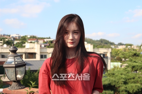 Welcome, First Time in Korea? Swatlana This winter is ahead of Idol debut <p>There is a person who attracted a lot of attention in last years MBC Everbrow Welcome, First Time in Korea? ~ Koreas First Time? (Welcome, First Time in Korea?) Appeared. I also heard the voice Is not it mixed? Even Russia s beautiful woman was a lot known. Thats right. Russia Maintained from Sakhalin and Swedullana (21 ‧ Institute of Technical Research) informed the face using JTBC abnormal talks and Welcome, First Time in Korea? And became a celebrity broadcast.</p><p>In the summer of this year, the 2018 Russia World Cup was held from his hometown Russia, so the broadcast appeared in general as a whole. It was to introduce Russias culture, language, and to have appeared as a Russian person. However, although there appeared quite a bit on the broadcast, there was one thing we did not know. Swertullana was Idol Producer who was preparing Idol. However, his activities did not have a companys strategic decision. I just caught the opportunity to accumulate memories with my precious friends as a trigger.</p><p>Swertullana starts to blow a cold wind and is scheduled to visit in a quirky appearance in addition to the known appearance at the time of informing full-fledged winter. I tried listening to the story of Swertullana preparing for Idol debut though it is not easy to live in the land of another country. Leaving him Russia Would you like to see a step from what I talked about in Korea to what I am now?</p><p>Q: How did you spend after Welcome, First Time in Korea? Appeared?</p><p>I also appeared on multiple broadcasts, but now I have interrupted the broadcasting activity. People do not know, I am preparing Idol debut Idol Producer. A few days ago I made an exclusive contract with the company. I thought that it was a newly established company and contracted with entertainment. Idol Producer Life started two years ago, but the current company has entered since February and practiced.</p><p>Q: Are you sure? I never knew of being Idol Producer. I just knew the international students line.</p><p>I have never been to Korea since I saw the entertainment world from the beginning. Korea was very interested and I wanted to learn here. In the meantime I began to work on the model at part time job I started to do Idol Producer for entertainment from the time I started contacting.</p><p>It is good that I learned dance from a young age. I attended an art school where I can learn ballet, jazz, piano etc from Russia. Even after I came to Korea, I joined the dance crew and had activity during the years and basking. In the meantime, with the idea of (Idol Producer) I will do it once? Following the companys friends of Idol Producer, I go along with the company and keep doing various things such as dance, acting, rap, singing,</p><p>Q: Why did you think you would come to study in Korea unless you saw the entertainer from the beginning and came to Korea?</p><p>I was interested in original Korean. Korean pronunciation is very beautiful. I have traveled to my country for a week with my mother on my first overseas trip. At that time I received a huge culture shock. It was wonderful that it was different from Russia culture. Although it was a short period of one week, I saw a Korean and thought of wanting to live here.</p><p>Q: It seems I got an impression. The school also passed through in Korea.</p><p>Even though I returned home I only had thought of Korea until I graduated from high school. I had trouble wondering how I could go to Korea. I told my parents I would go to Russia university yen I disagreed at the outset at first saying I would go to Korea. It converts. However, after persuading my parents for a long time, I was able to come to Korea.</p><p>Q: I persuaded my parents though it was not easy.</p><p>Our family lives with grandparents and grandmothers. Both of us wanted to go to an unconditional university to maintain a job and to work for a good job. So, I plan to accurately plan what kind of plans to live in Korea to persuade this person Dureottojyo. In my less plan, if I raise it to Korean Language Proficiency Test Level 6 within 1 year, it was an enemy when I entered Russia University. I convinced that.</p><p>Q: Have you been attracted to some of the attractions of South Korea and were thinking about staying aboard with that child?</p><p>Korean trip was also a trip, but the start was a Korean drama. A friend living next door when I did not know Korea told me the Korean drama. It was KBS 2 Man from flower. By the way, given love of nine times, Korean love begins in the wind that friends go there elsewhere for a week. What I wanted to see until my friend came back was truly very difficult. Eventually, I contacted my friend to come early. I saw all that boys over flowers and started to fall into Korea funnyly.</p><p>Q: What is the attraction of Korea that I looked at from a foreigners perspective?</p><p>Respecting the passionate Kong Family Mansion figure, consideration of consideration (honorifics) culture was good. Part that was kindly helpful for foreigners was impressive. When I came to Korea for the first time, Mom who did not even know Korean did not know English either. And since my hometown Sakhalin is countryside, it was not easy to find a way in a big city like Seoul. It was too complicated to find a way to go to an amusement park. I accidentally took a bus and went to other cities Fortunately, I could find it even with the help of others.</p><p>Which elderly couple was the most memorable. I asked that person in Korean that I remembered, How can I go there? Then, when I taught you, I knew it was not when I do not understand Korean. However, they took us directly to the hotel. I taught kindly with laughter, I still remember clearly a half minute face.</p><p>Q: I graduated from high school in May 2014 and came to Korea. Did it work as planned?</p><p>I came to Korea without going to the high school graduation ceremony in my mind to want to come to Korea as soon as possible. After that I went to a language school for a year, preparing for a college entrance examination and entering the department of political diplomacy at Sungkyunkwan.</p><p>Q: Although there should be many academic subjects that are advantageous to himself, why is it department of political diplomacy from among many subjects?</p><p>My Russia is always Kong Family Mansion. Since my parents requested it from a young age, I worked hard. My parents and I and I have all desire. So there is also perfectionism. I decided to do the Kong Family Mansion abroad, there was no need to dare to go easy way. I was interested in politics but I thought it was a challenge. But it was not easy. Unlike Russia, the Kong Family Mansion system received a lot of shock when I was a first grader. My 3rd grade but now I get used to it a little. I think that one point is still unfamiliar.</p><p>Q: Kong Family Mansion is also one of Kong Family Mansion Once, Swertullana will be a foreigner. The adaptation was the first.</p><p>It was not difficult to learn and learn from parents that they had to do everything themselves from an early age. However, communication was difficult. It was too hard if I could not understand the person I did not understand. There was a misunderstanding and a problem occurred in interpersonal relationship.</p><p>When you are in a dance crew, you do not actually have Korean. I can hardly hear everything I talked with my friends in English. So I took a feeling of loneliness. But my friends did not keep me apart. I could not communicate with the best I tried to help me, and I felt there was an invisible wall. At that time, I fought for the first time when I came to Korea I could not communicate, I did not know the reason for fighting. By that time I was able to learn Korean more quickly. Create a misunderstanding to avoid fighting.</p><p>Q: When I return to the first question again, I received a lot of attention after Welcome, First Time in Korea? How did you become famous as Idol Producer?</p><p>Frankly speaking, thanking many people for their support and attention Batunge. However, I have not wanted to appear on the broadcast in a situation I have not debuted yet. I am sorry to see it is not such a thing that I wanted to debut and greet in a nice figure perfectly prepared.</p><p>Q: So how was Welcome, First Time in Korea? Taken?</p><p>Since the appearance of abnormal talks, the shooting offer came and it is decided to appear. A friend who came to Korea who did not intend to cast her original remembered. Because I am a student, visiting Korea is not easy on the monetary side. I decided to appear as a friend to introduce Korea I felt as I saw. I am sorry that I walked around a lot and did not stay longer longer than that. I would like to have such an opportunity in my life, that is more so.</p><p>Q: What kind of reaction did my friend show after reacting to Korea?</p><p>Each of my friends came back to my hometown when I was on holiday through school in other cities. So we did shoot from July to August. When talking about Korea, I want to go and play again. My friend missed plenty of things there at the time.</p><p>Q: Do you know that friends and friends, the principal attracted attention because it was a beautiful appearance and foreigners but like Koreans?</p><p>Aye, why groteseye. Ive never heard the sound clean in Russia. Rather when I was in Russia, I thought I could not do it. Thats why Beautiful for the first time in Korea, I was really surprised when I heard the sound. I just thought it was flattery or a lie.</p><p>And I think that it is difficult to always answer questions about Mixed Blood. I asked SNS hard and sometimes raised my parents picture. Mother, father, all are Russia. My mother is a pure Russian but has a small eye level. So my mother should look like a mixed blood. My father saw his eyes like the eyes of a Korean. It seems that they take such a misunderstanding similar to that of their two people.</p><p>Q: There was also a Korean name called SNONS Bonunovi.</p><p>Maintenance I took oil and made it. The name Umbi proved a Korean name that made it difficult for Korean friends to call my real name before. The one I chose among multiple choices was the name Umbi. Everything that rice (beauty) entered was among them The undressing choice became the most suited choice.</p><p>Q: I am also named Umbi, we are going to make it even if I debut now. For that reason, I recently arranged SNS photos.</p><p>Since I am preparing for my debut soon, I have some parts that Ive organized. I also did personal things, stress, and a difficult period of time. Thanks to Welcome, First Time in Korea? Thanks SNS star, is not known for broadcasting? I wanted to restart that part and left only the memories that I had memorized and organized.</p><p>Q: If I prepare for debut soon, is not that far in the D - Day?</p><p>Yes, I could schedule my debut. I debut after a few months. I made a plan to debut from November to December this year. Song work is also in the stage of adding hands. I think that it will be busy preparing for debut from this week. So I went to my hometown at the end of July.</p><p>Q: I am waiting for the debut of Swertullana. In addition to the known figure, I am interested in dancing and singing.</p><p>The first stock field is wrap. I am preparing while writing lyrics directly. Since it is inevitable that it is a foreigner, Korean pronunciation is not accurate, and when I wrap it I practice using a lot.</p><p>Q: Im looking forward to preparing it steadily. So then whats the plan for the future to succeed after debut?</p><p>I am planning a plan with an eye on front that it is an improvisational person. Still want to succeed with a friend who makes a debut and practices with me. So do your best. I am known for a little now and it is not a burden. I do not want to have disappointment who will say good on SNS. So I have the idea that I must be more enthusiastic. I want to make a debut with a nice figure and correctly display my ability. Especially until now Idol There are no local Russians in the middle. I want to break my prejudice about Russia as the first Idol born from Russia.</p><p>Is a corner focusing on SNS and people who are talking about in the Internet community and you can meet more diverse content by using the facebook SNS Hot Star page.</p>