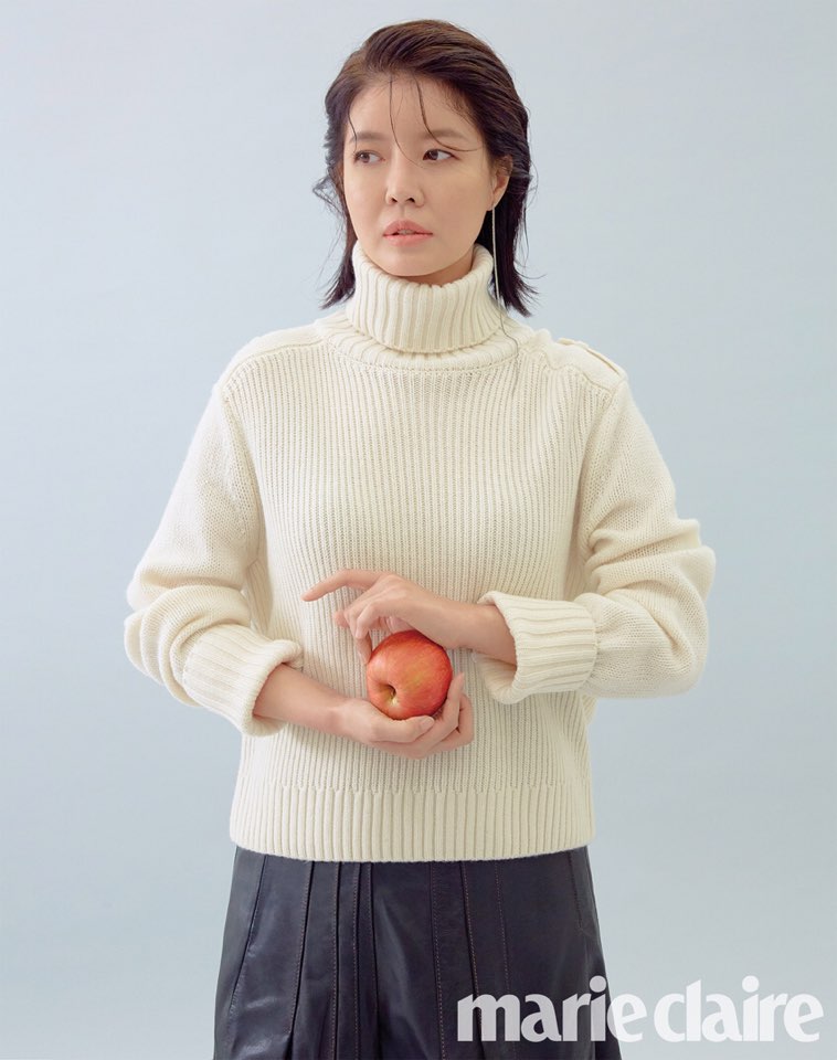 Kim Yeo-jin Sung Yu Bin left the autumn atmosphere.Two Actor Kim Yeo-jin and Sung Yu Bin, who worked in the movie Living Child, recently filmed and interviewed Marie Claire in September.Kim Yeo-jin in the public picture showed a style of nude tone makeup and a style of autumn atmosphere, and Sung Yu Bin also matched the checkered knit to perfect the dreamy boy.In particular, the two people use the props of apples in front of the opposite background colors to show different aspects, raising questions about what kind of relationship they will become in the movie Living Child.In a subsequent interview, Actor Kim Yeo-jin, who celebrated his 20th year of debut this year, said, When I read scenario, I felt like a person named unskilled came to my mind.I was convinced that I could do this best. He said that he read the living child scenario.Asked about his breathing with his opponent Actor Sung Yu Bin, he praised the adult actor, saying, I feel like I am acting in an easy way.Sung Yu Bin, who has grown into a mature actor every time he works, said, I talked a lot with the director about the character and tried to control the emotional control and the control of the intensity by worrying about the very small things.He said, I want to grow into an actor who can digest anything well and give fun through acting.bak-beauty