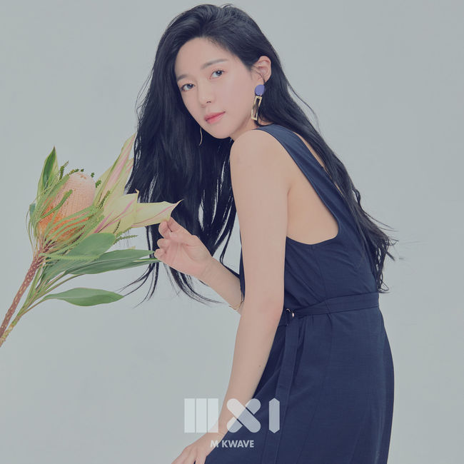 Actor Lee Elijah showed a different charm through the picture.Lee Elijah in the picture was focused on shining more by matching various accessories together with a dress with a neck and shoulder line emphasized and jewelery made of luxurious and atmospheric natural raw stone handcraft.It also adds to the allure with black and white images that contradict the mood with color.In the interview, Lee Elijah said, I think its fun because I feel like I have a look or a feeling in me that I did not know when I was Acting or taking pictures.Lee Elijah, who has various charms, from a dodgy and exotic appearance to a full-fledged artistic beauty, was noticed as a dodgy and cold announcer Park Hye-ran in Ssam, My Way and impressed the public with his presence.Lee Elijah, who has been showing his work every year since his debut in 2013, has proved that he is an actor with the ability to believe and see again in the stenographer Lee Do Yeon accumulated in the veil in Miss Hammurabi which was recently completed.Lee Elijah, who is capable but expresses the attractive role that is piled up in the veil, said, I did not have the same ability to work as Alpha.I think shes a much tougher woman than I am, because she has to be brave enough to be certain.So when I meet a good role, I feel happy as a person who plays the role. He gave an impressive answer that he wanted to resemble the good appearance of the role he was in charge of.To Lee Elijah, Miss Hammurabi replied that it was the Turning Point.If the characters I did before were a lot of characters, the person called Dragon could express what I had.I felt that I could have been loved because I felt those things to the people who saw them.As a person, internally, as an actor, I think it is a work that is the Turning Point to me in many ways. Passing through The Turning Point, she asked if she had any Acting she wanted to try Top Model in the future.I want to try Top Model if I can understand and embrace any person from any moment.I think it is very important to have a character. He said that he wanted to play Top Model and chose the historical drama.I usually like nature and I always leave for nature when I have leisure time. It will be a lot hard, but I am really happy because I am in nature.I want to try historical drama! He appealed strongly to his passion for historical drama.Lee Elijah, who has excellent talents in various fields such as ballet, art, music, calligraphy, and Korean traditional music since she was a child, and she has been showing various charms and talents from Masked Wang to Running Man.I want to be in Begin Again, which I enjoy. I love songs. I believe that singing is mindful.Is there an opportunity to go to a new country where there is no conversation, sing and sympathize with each other with it?In that sense, I want to try Begin Again together. He told her a wonderful top model that suits her so well and she wants to do in her life.With such a talented and beautiful soul, what will she look like in 10 years?I think it feels a lot more over time that things in him are revealed, and I hope they will be looking like people who want to see them again and again in ten years.I think anyone who looks like that can praise myself. Its okay. Youve built it up.I think I will be waiting for this stuff I have accumulated for the next 10 years. Is it really happy to be able to believe in the life I have lived? Lee Elijah, who had been pouring out the words throughout the interview, was the secret of Lee Elijah, who was not an exaggeration to say that he was a magician of words.Ive been writing a diary since I was 19. Im so sorry to lose my stories and words, and I started to record them.I like the feeling that I am building my own Kahaani because these things become diary.Ive always been writing about the process of making my story, even if no one knows it, because its so fun.In her diary, there will be a great story of Lee Elijah, and I hope that the wonderful Kahaani will appear through her various talents and charms.More interviews and various attractions by Lee Elijah can be found on the magazine Keiwave M 52 and MXI official websitesKei WaveM offer